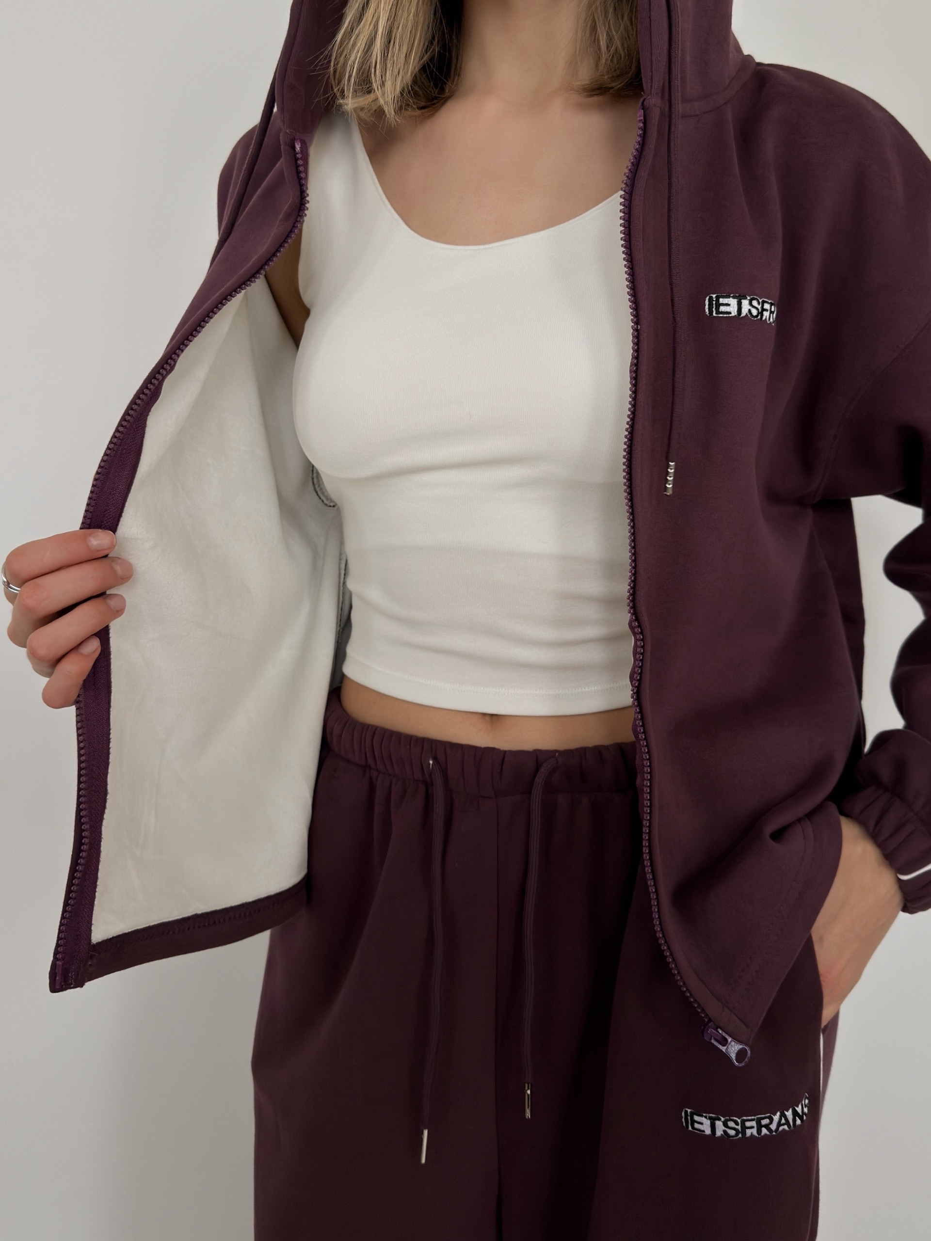 Костюм 2038R letsfrans строчка на штанах