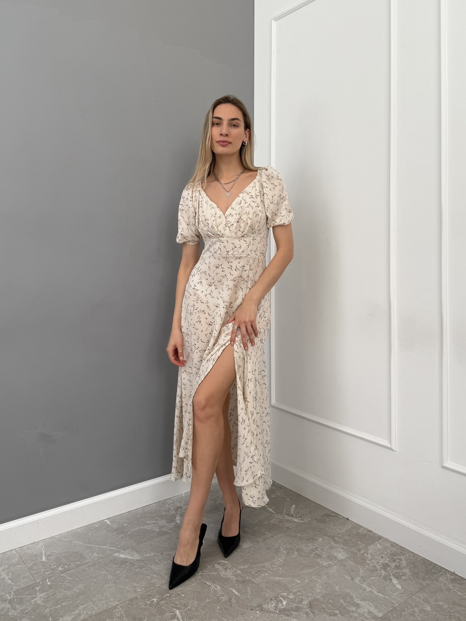 Платье Dress цветочн принт V вырез