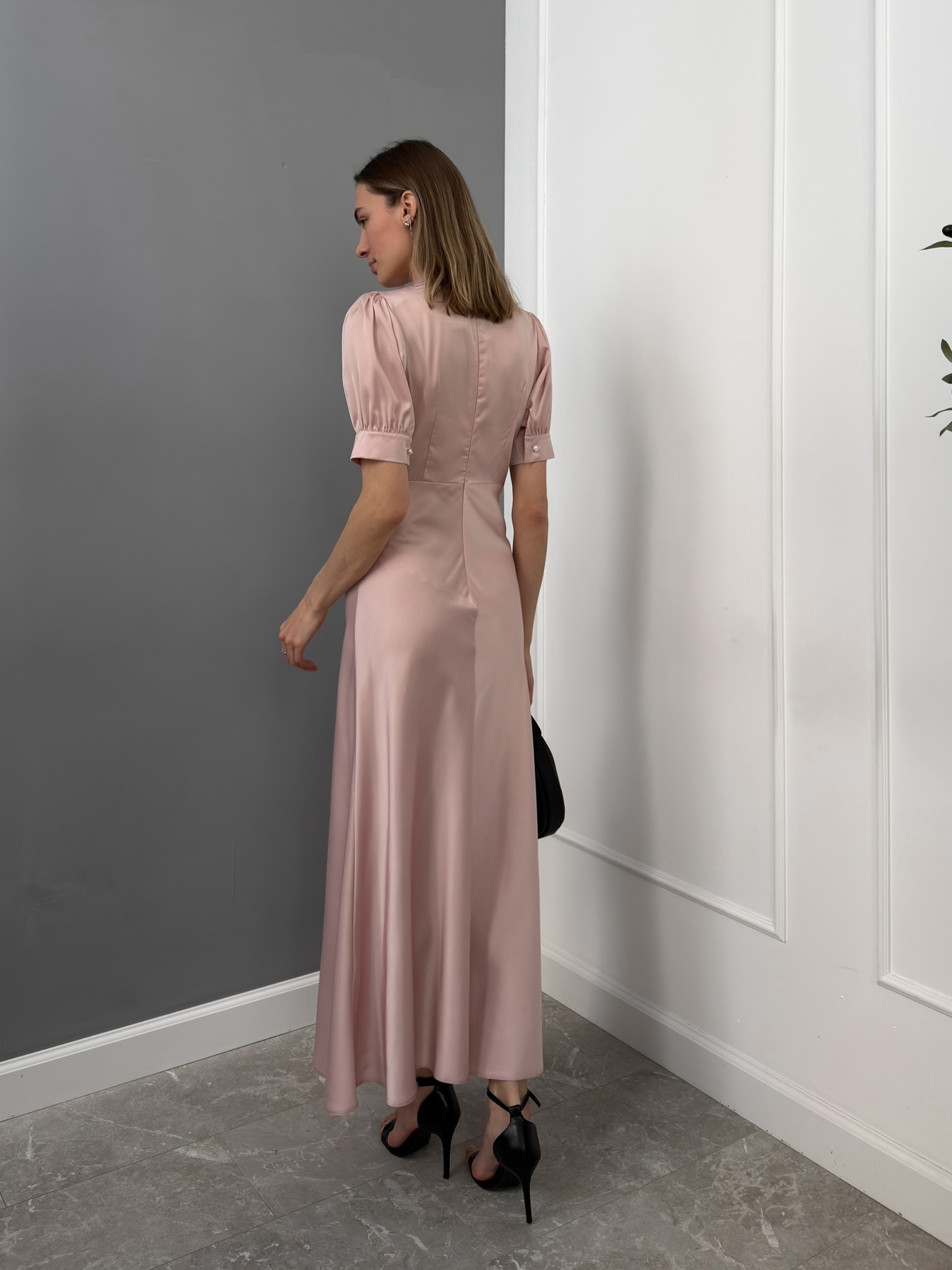 Платье  Miss Diva 25211 пуговки воротник поло атлас