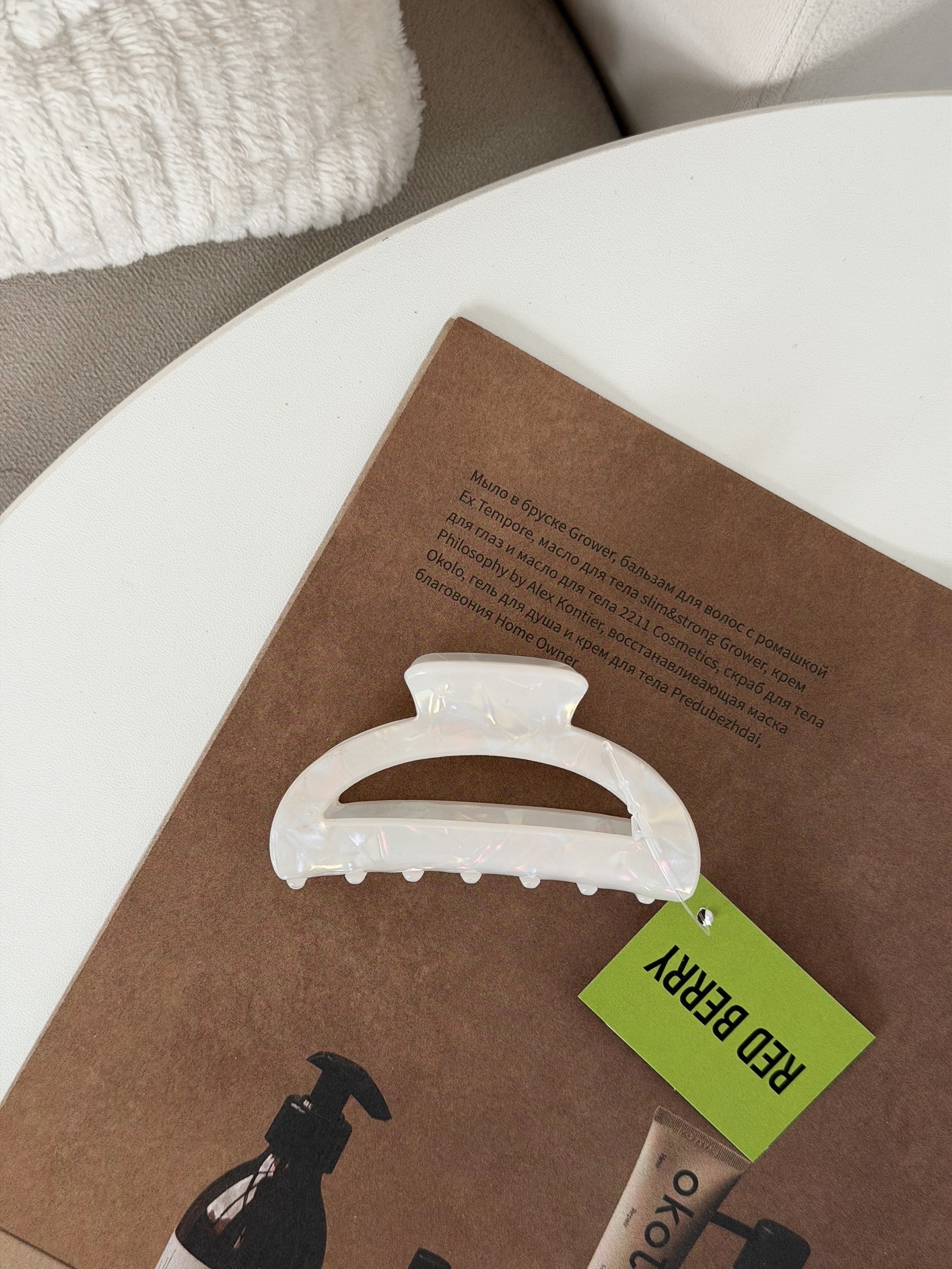 Крабик средн полуовал перламутр