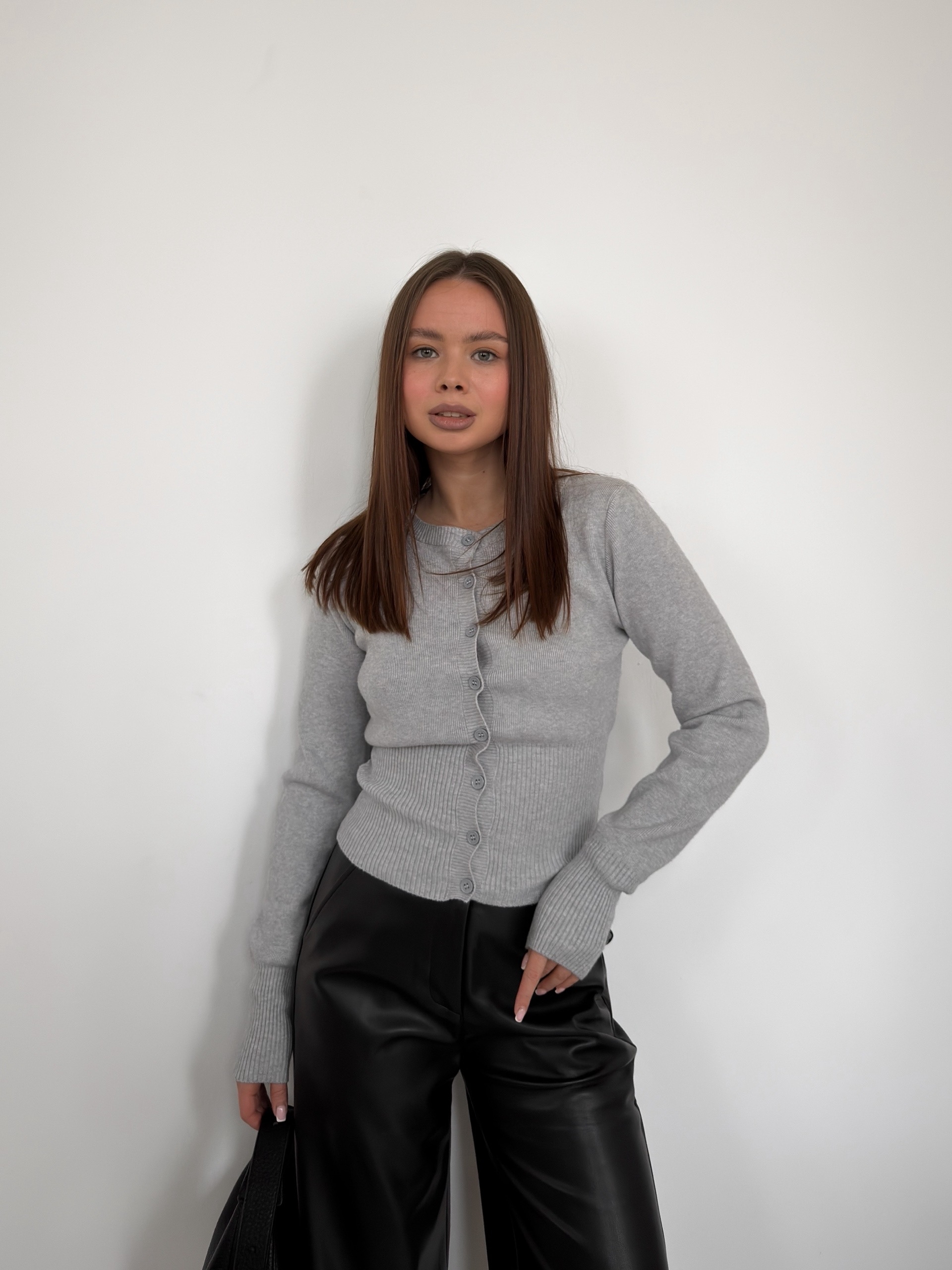 Кардиган приталенный на пуговках