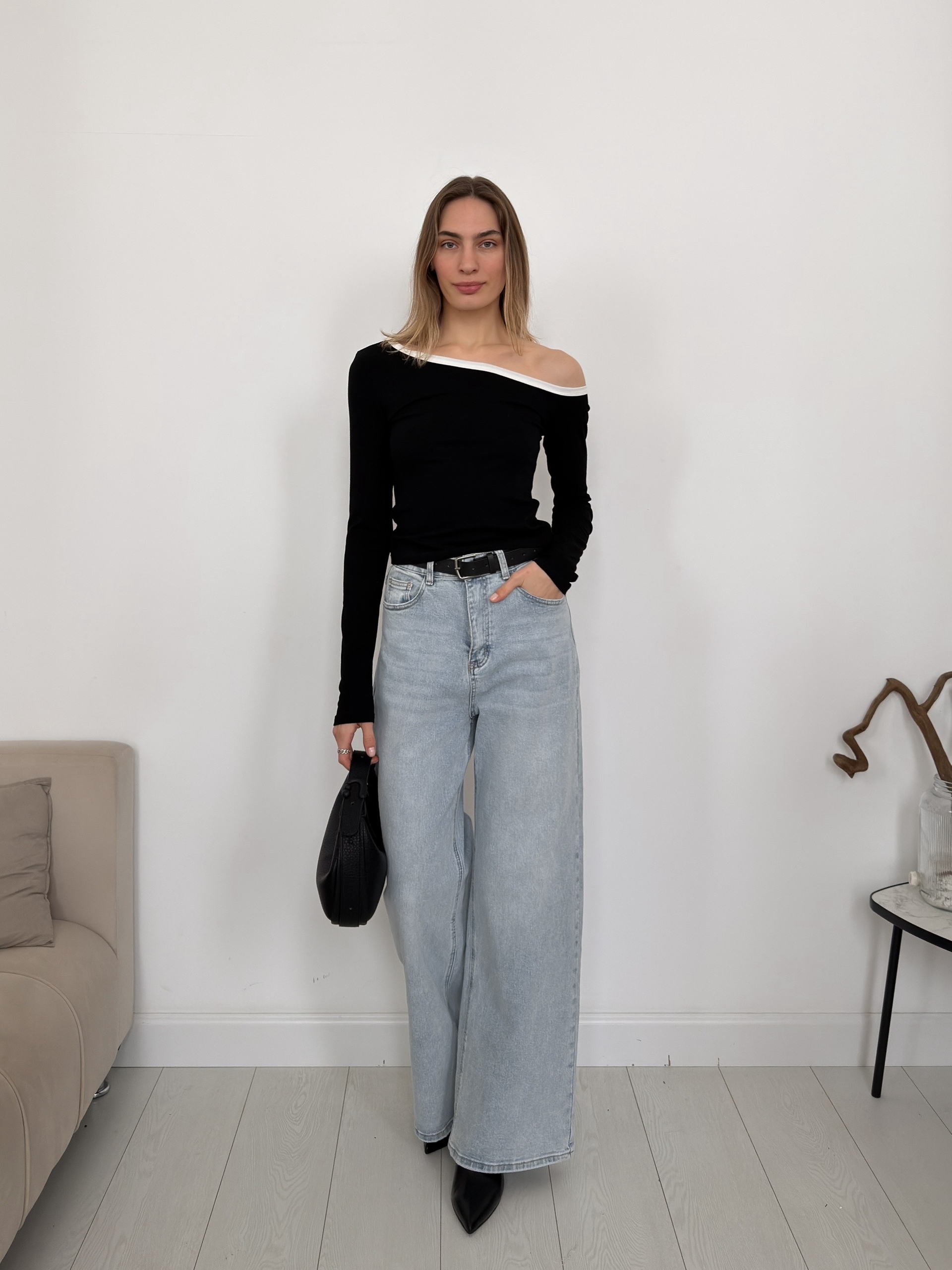 Лонгслив на одно плечо 90120