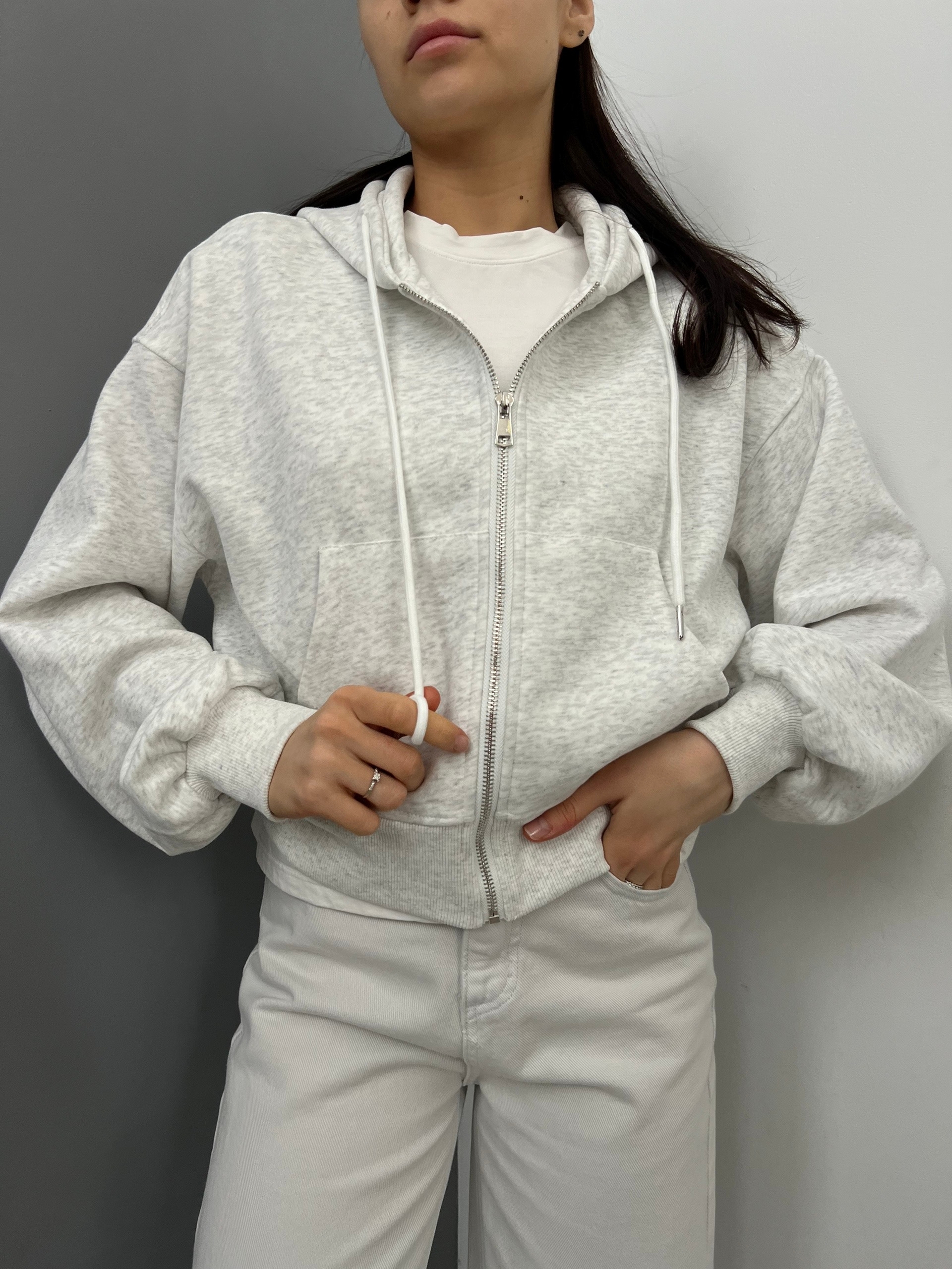 Кофта W 9522 на замке с капюшоном