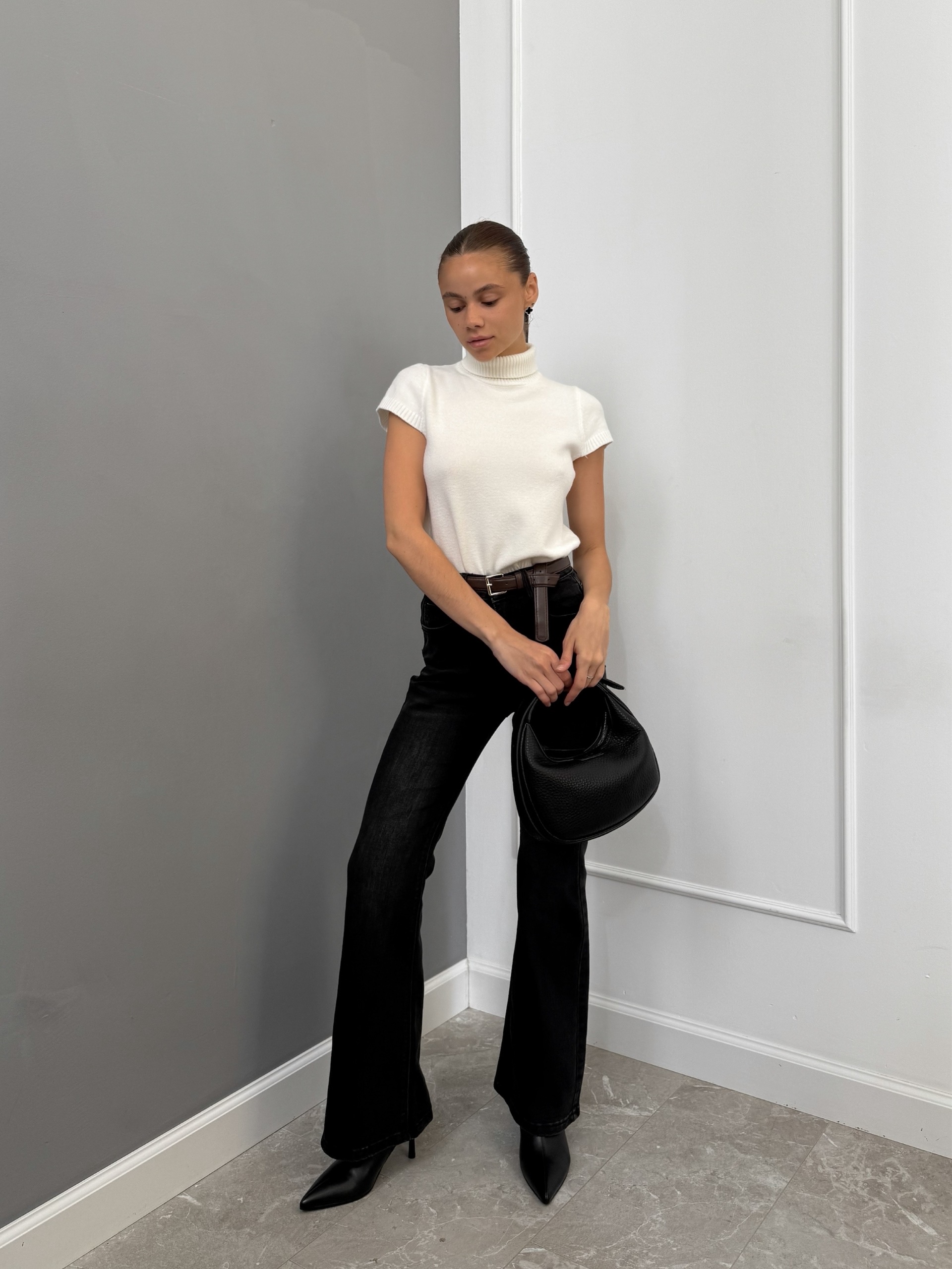 Джинсы Denim 662 клеш с ремнем