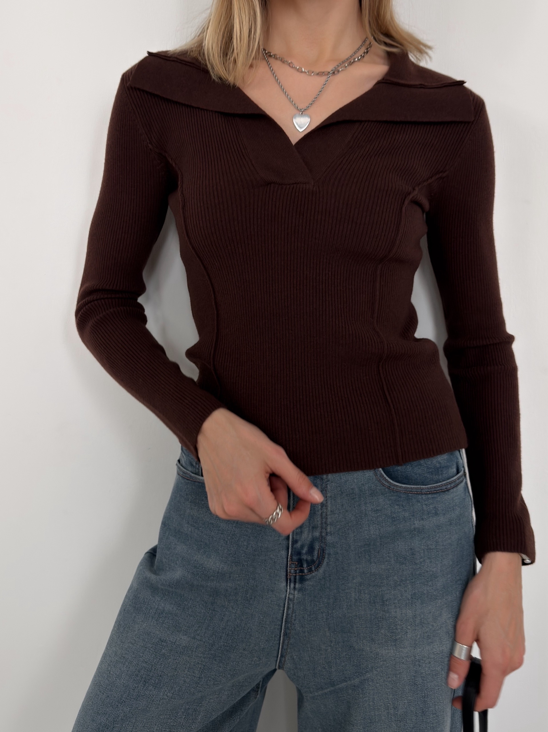 Кофточка LingLi A2110 рубчик треуг вырез