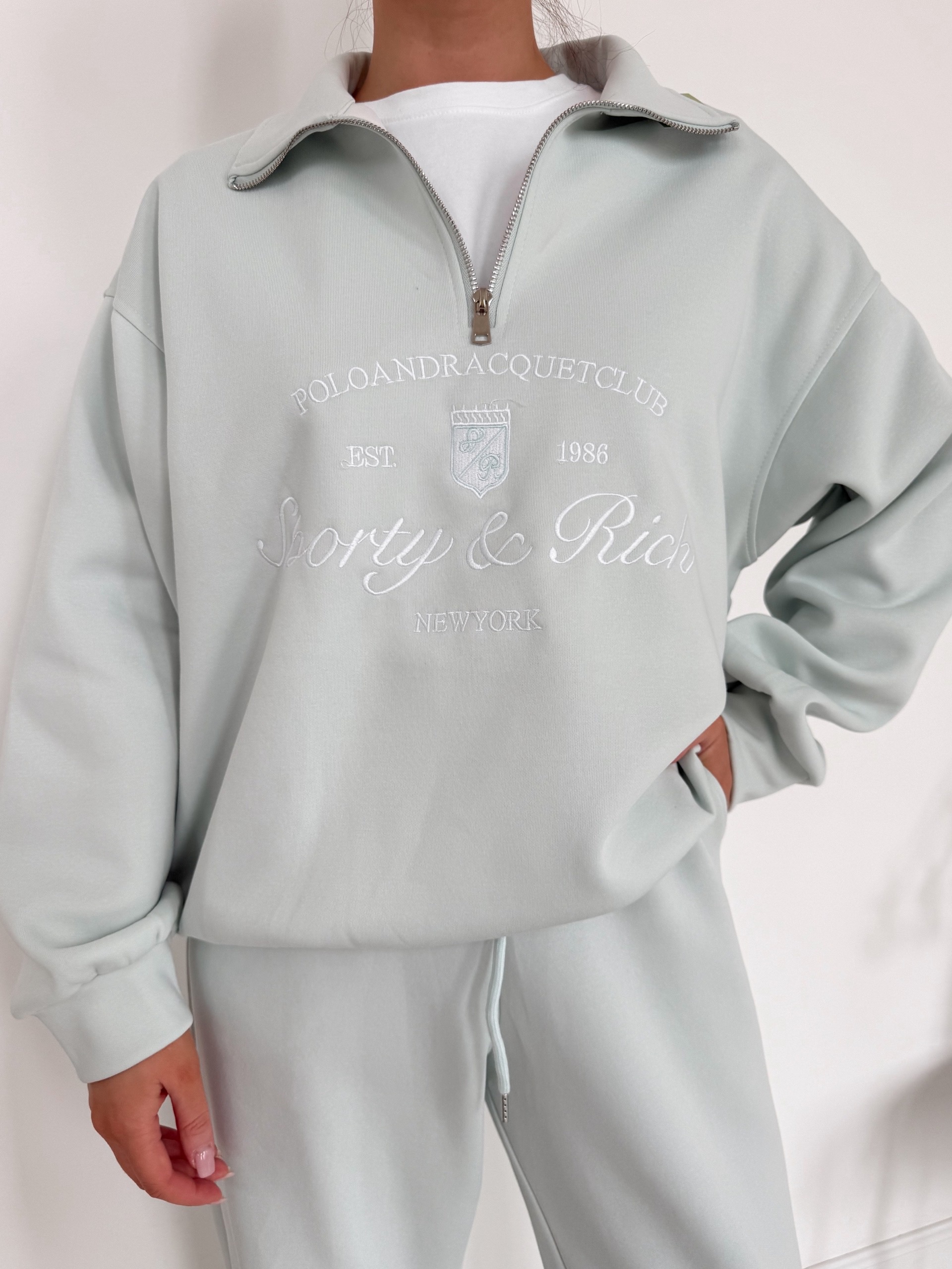 Костюм W9366 sporty rich