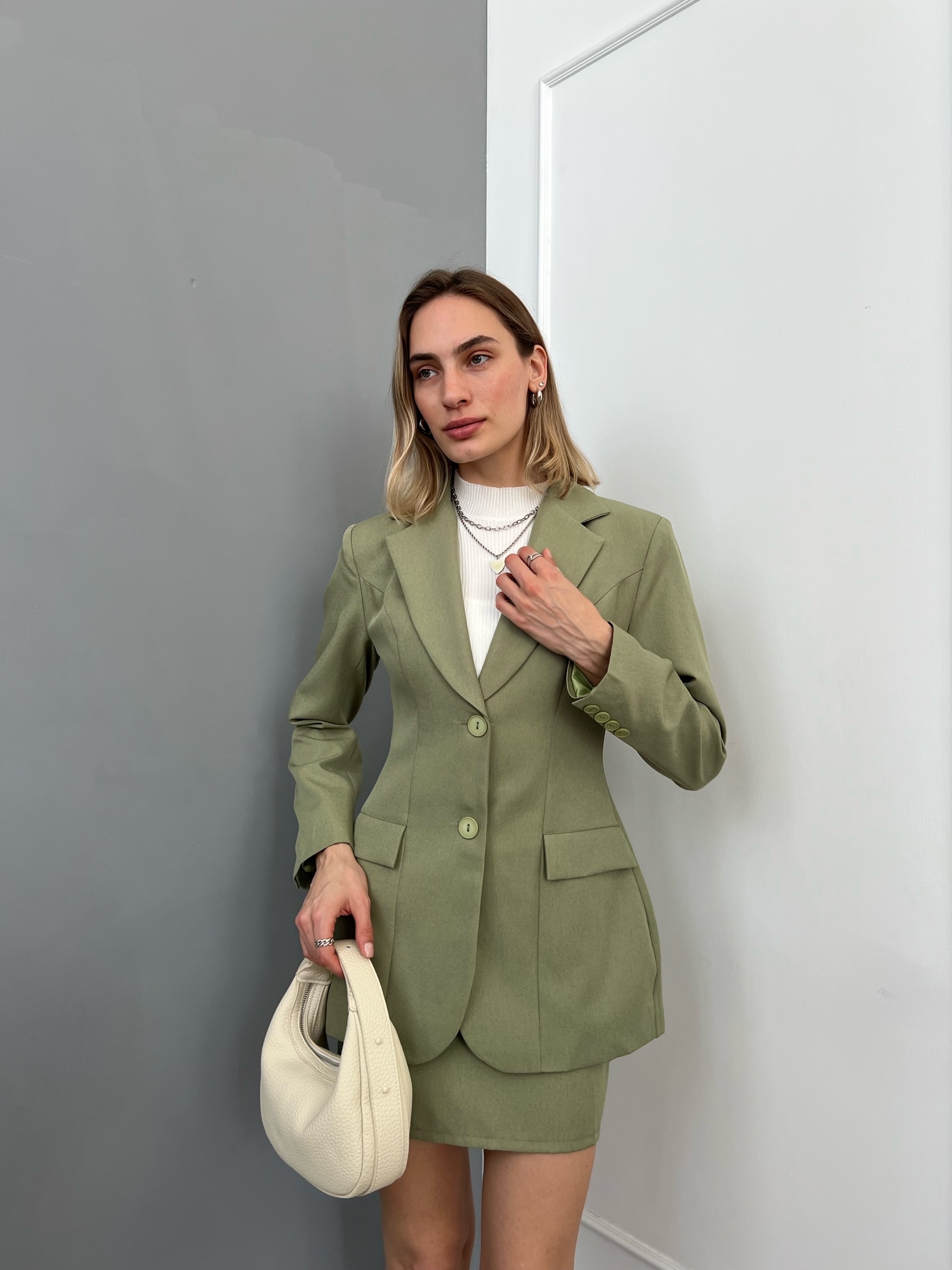 Костюм JR brand приталеный жакет+юбка мини