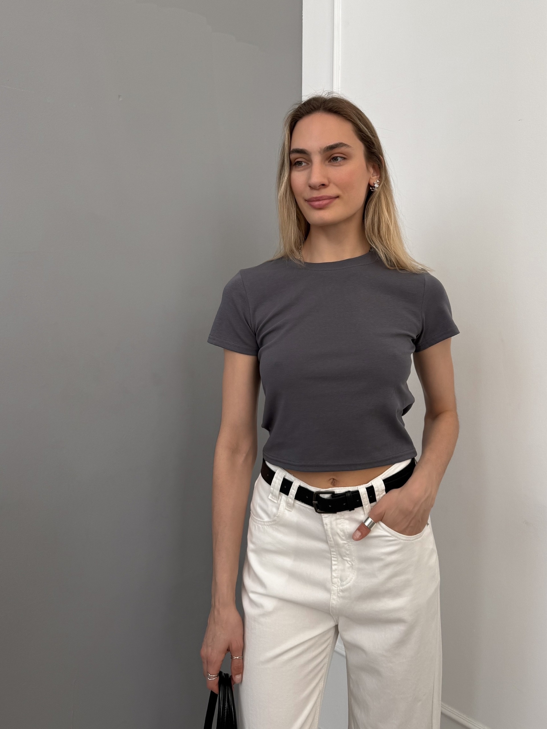 Футболка Korea 695 однотон короткая