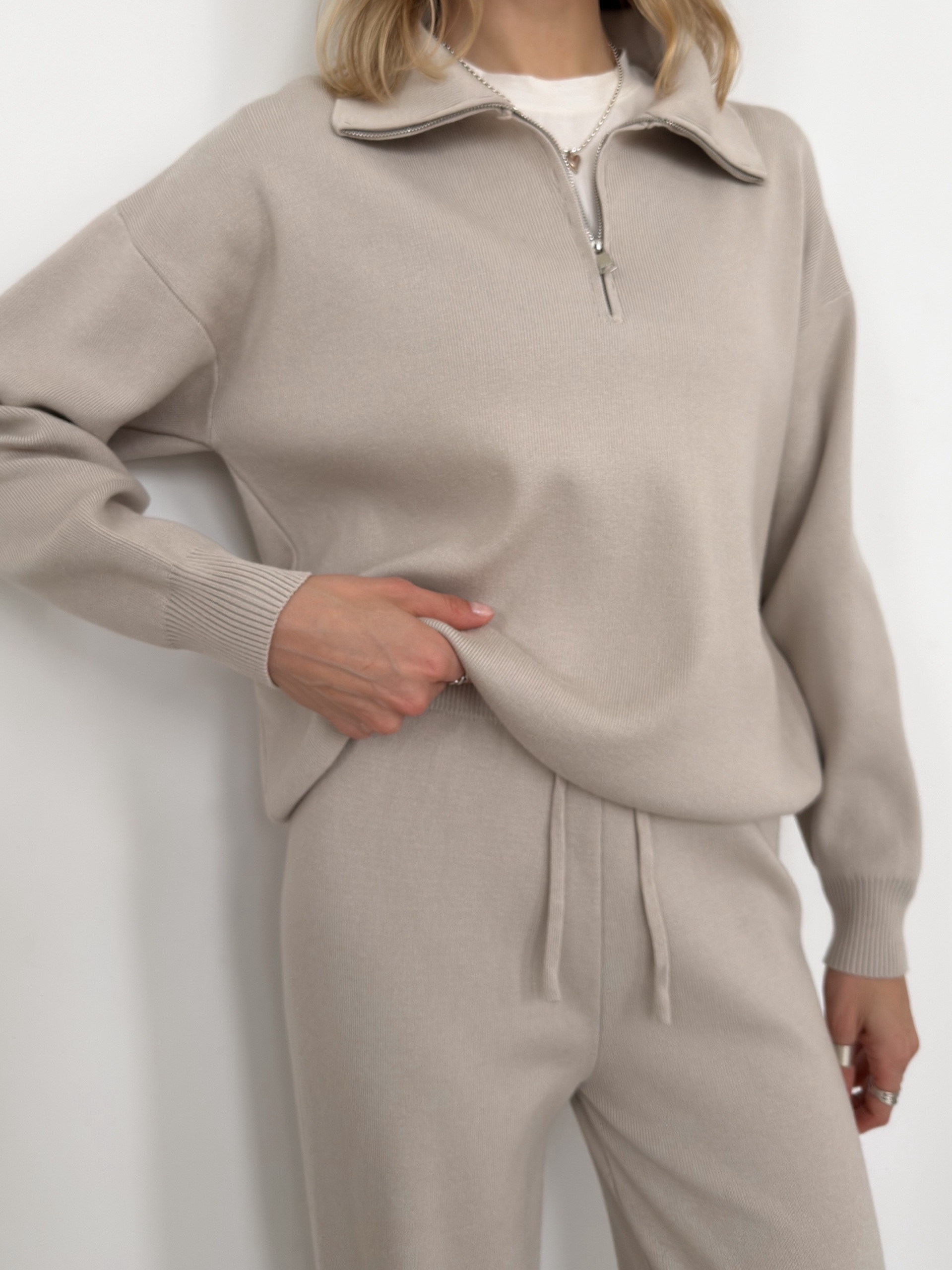 Костюм Korea 4970джемпер поло на молнии+брюки