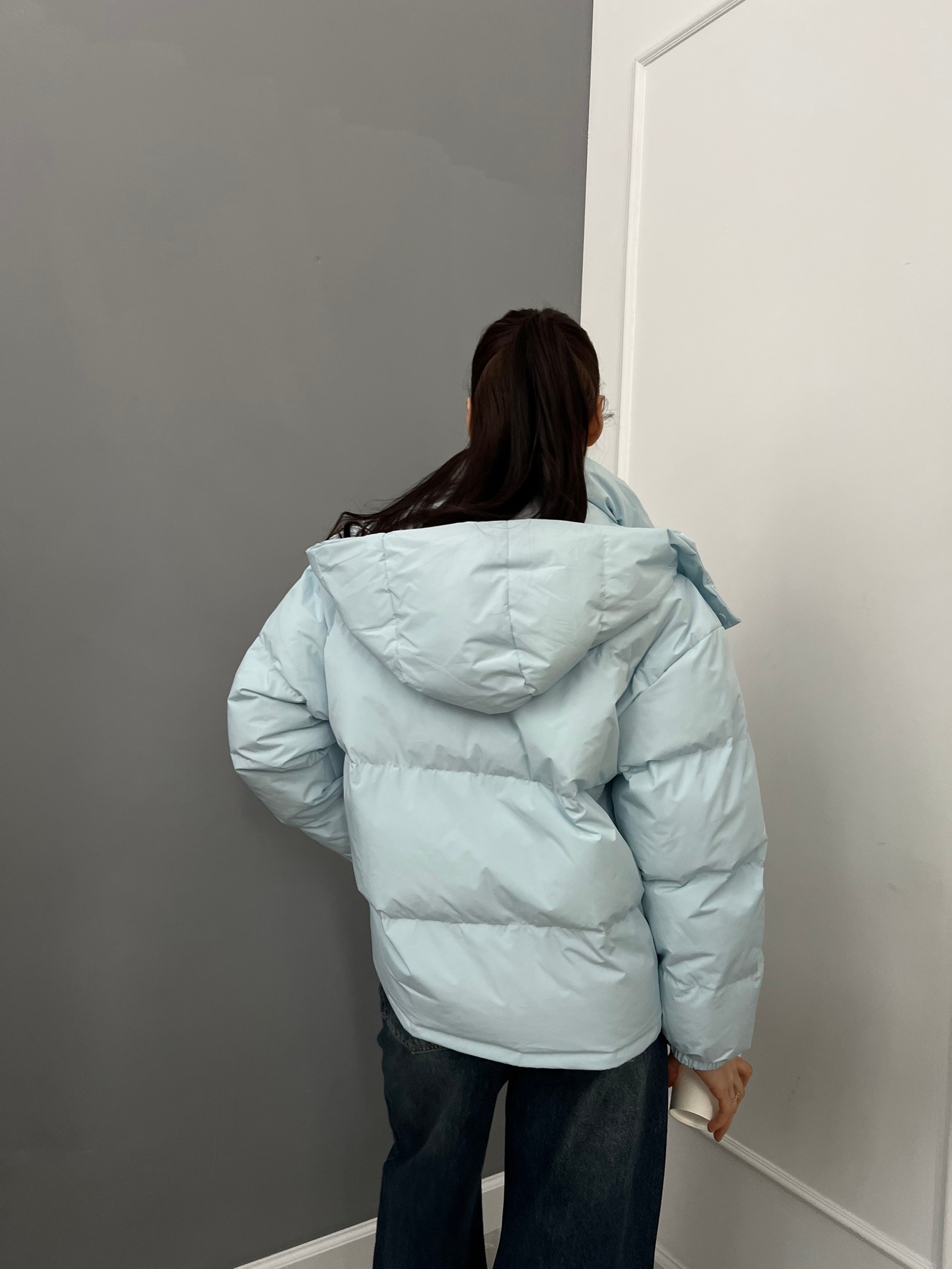 Куртка W 5939 короткая с капюшоном