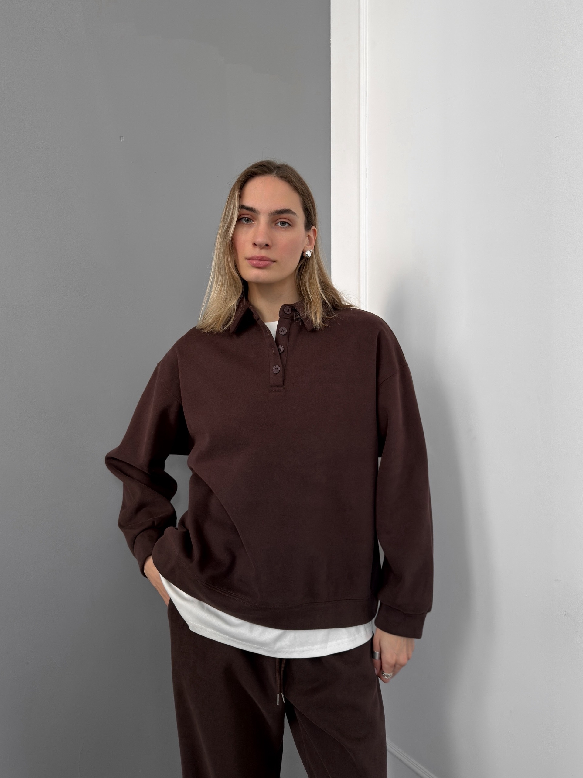 Костюм W7015 свитшот поло на пуговках+брюки флис