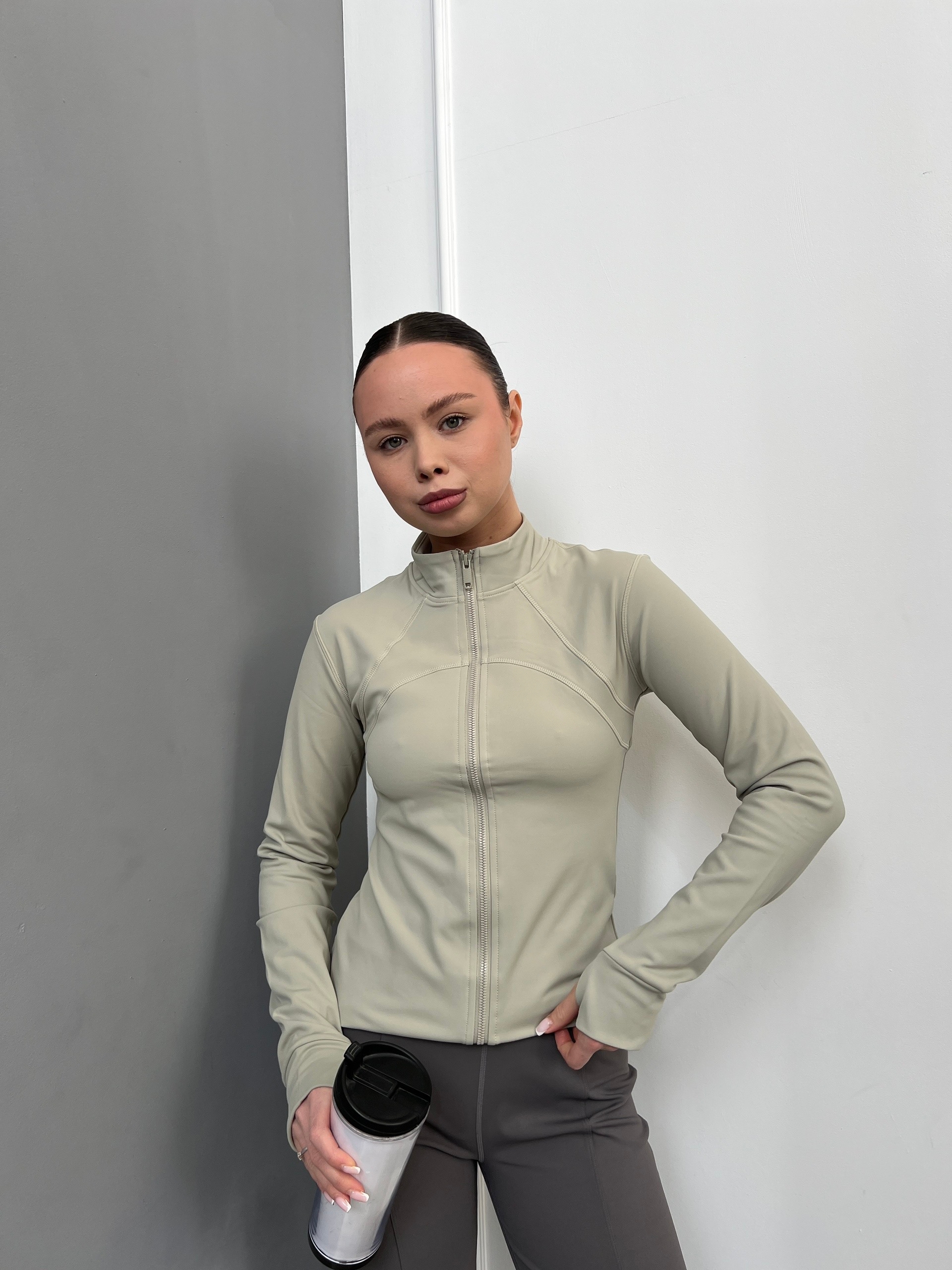 Кофточка Yoga 332 на молнии