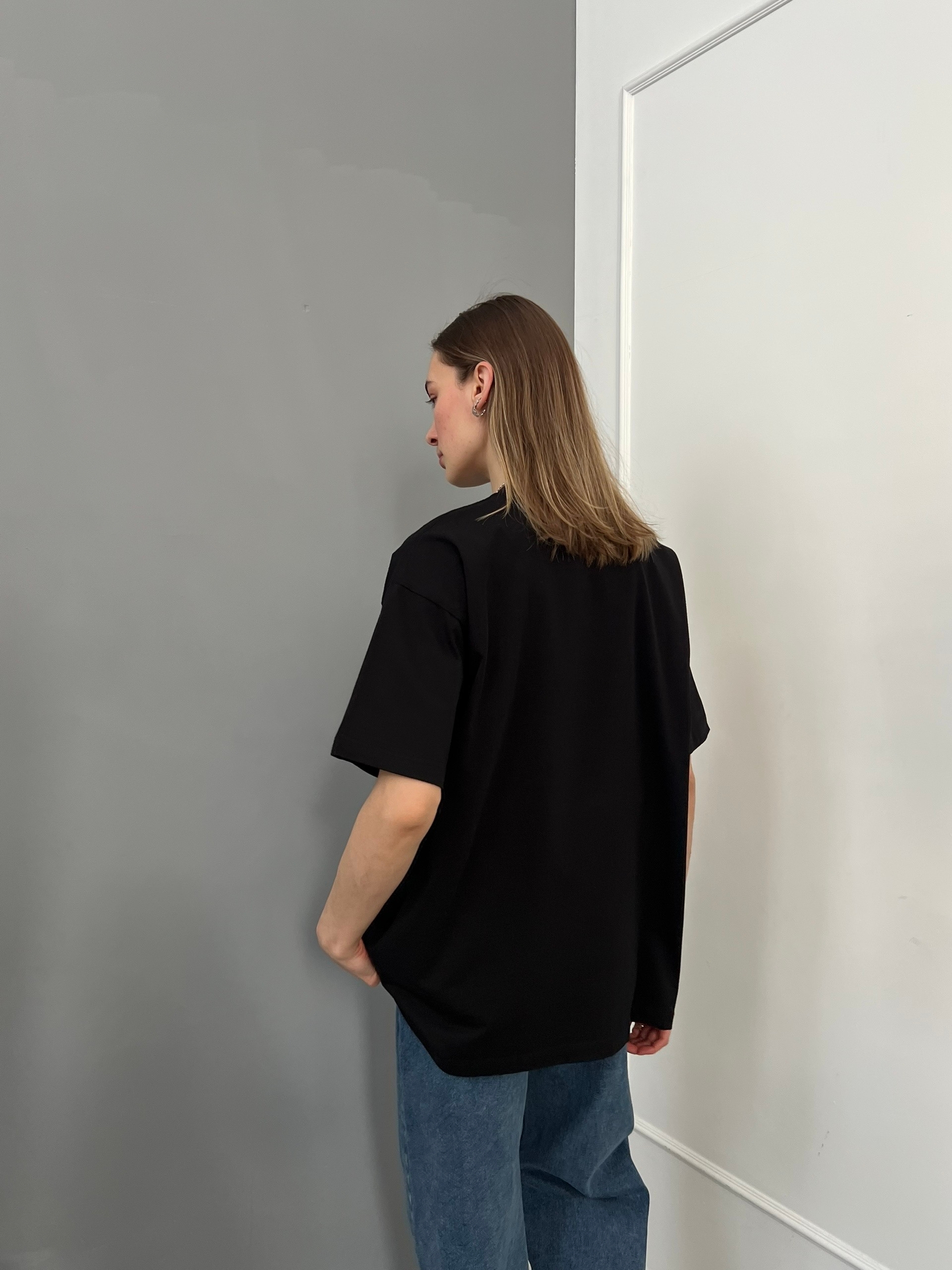 Футболка NJ 1862 принт девушки  оверсайз