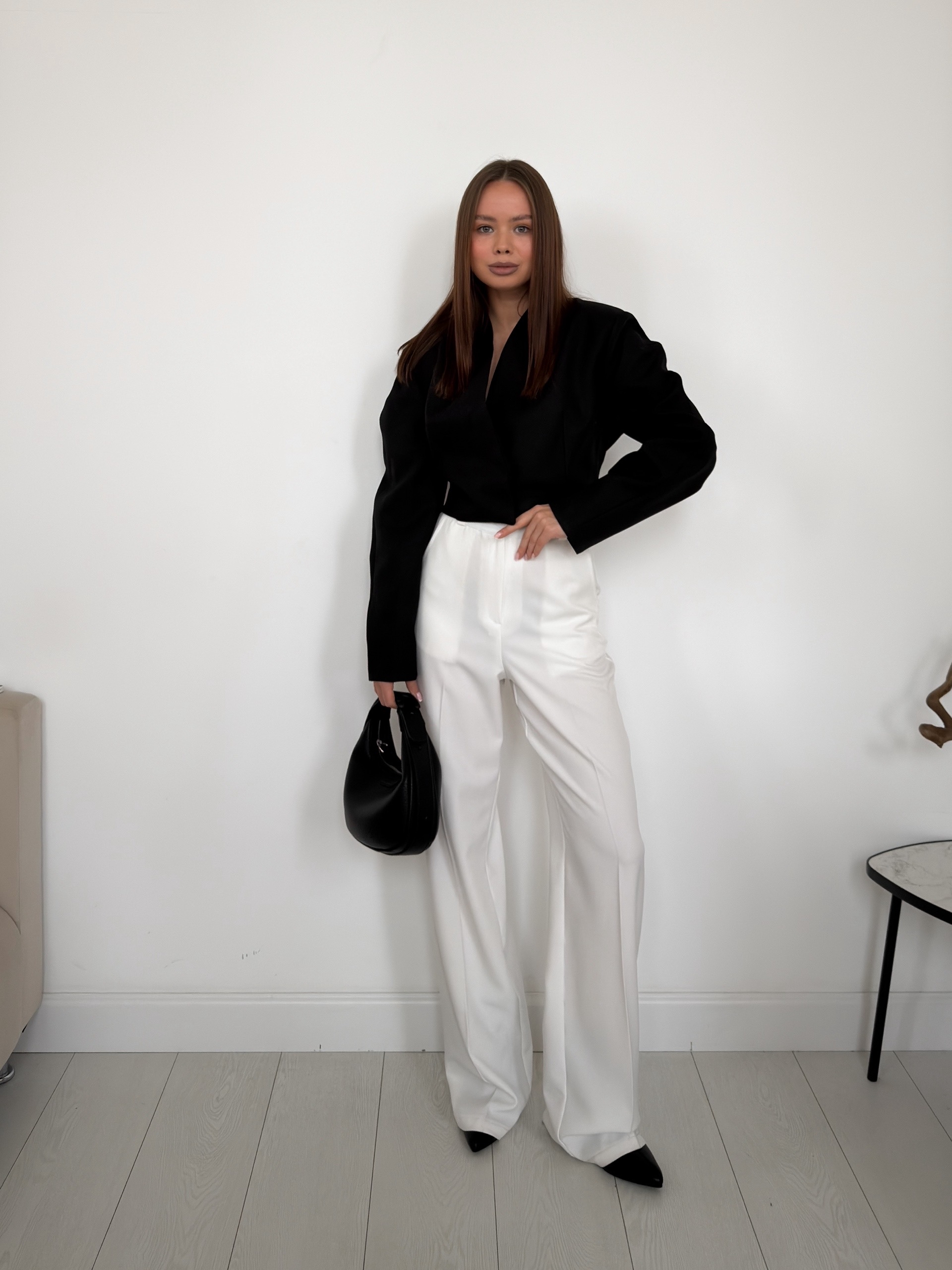 Жакет Liza 2222 укороченный объемные плечи