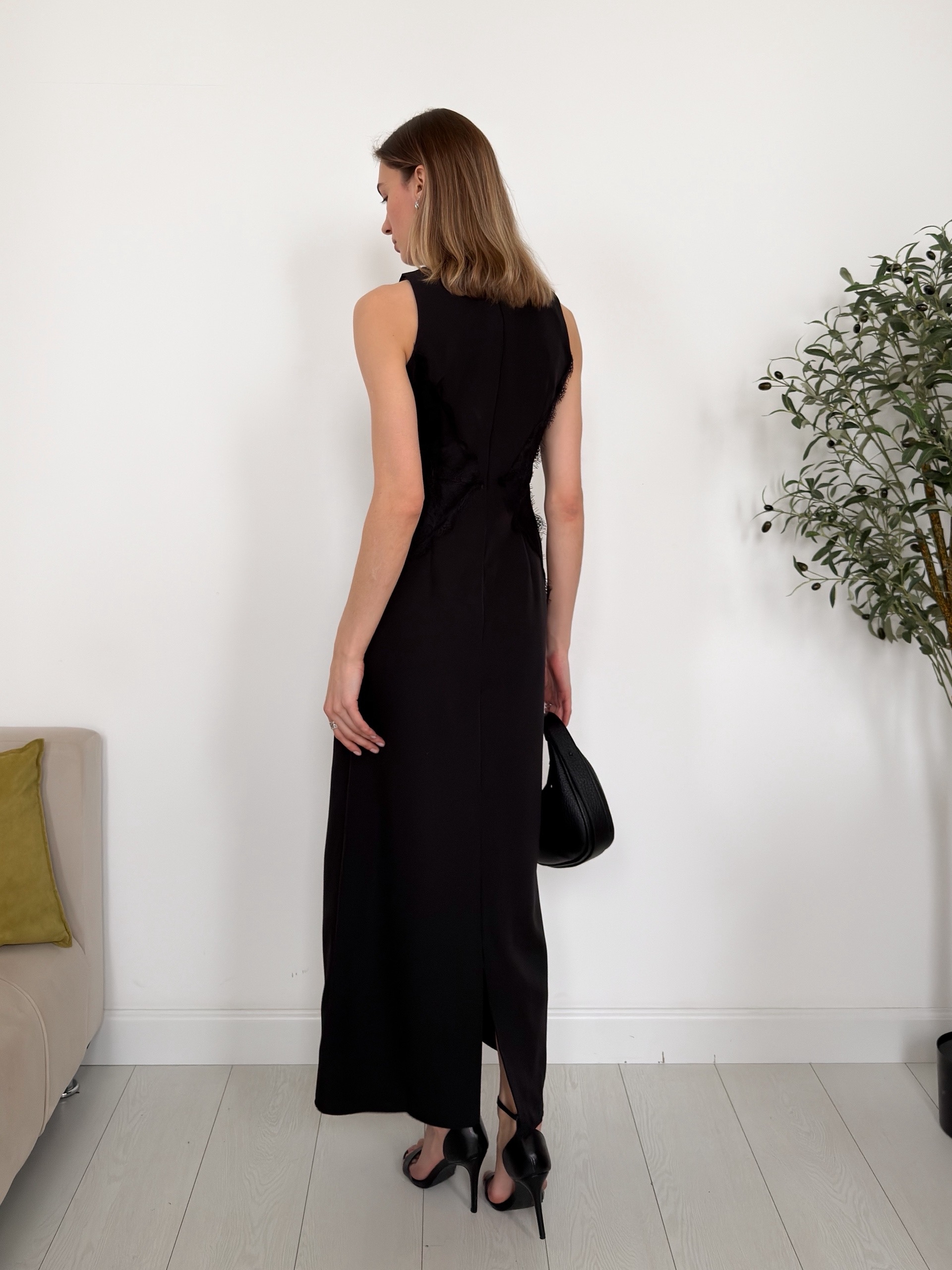 Платье Arai Mod без рукавов кружева по бокам