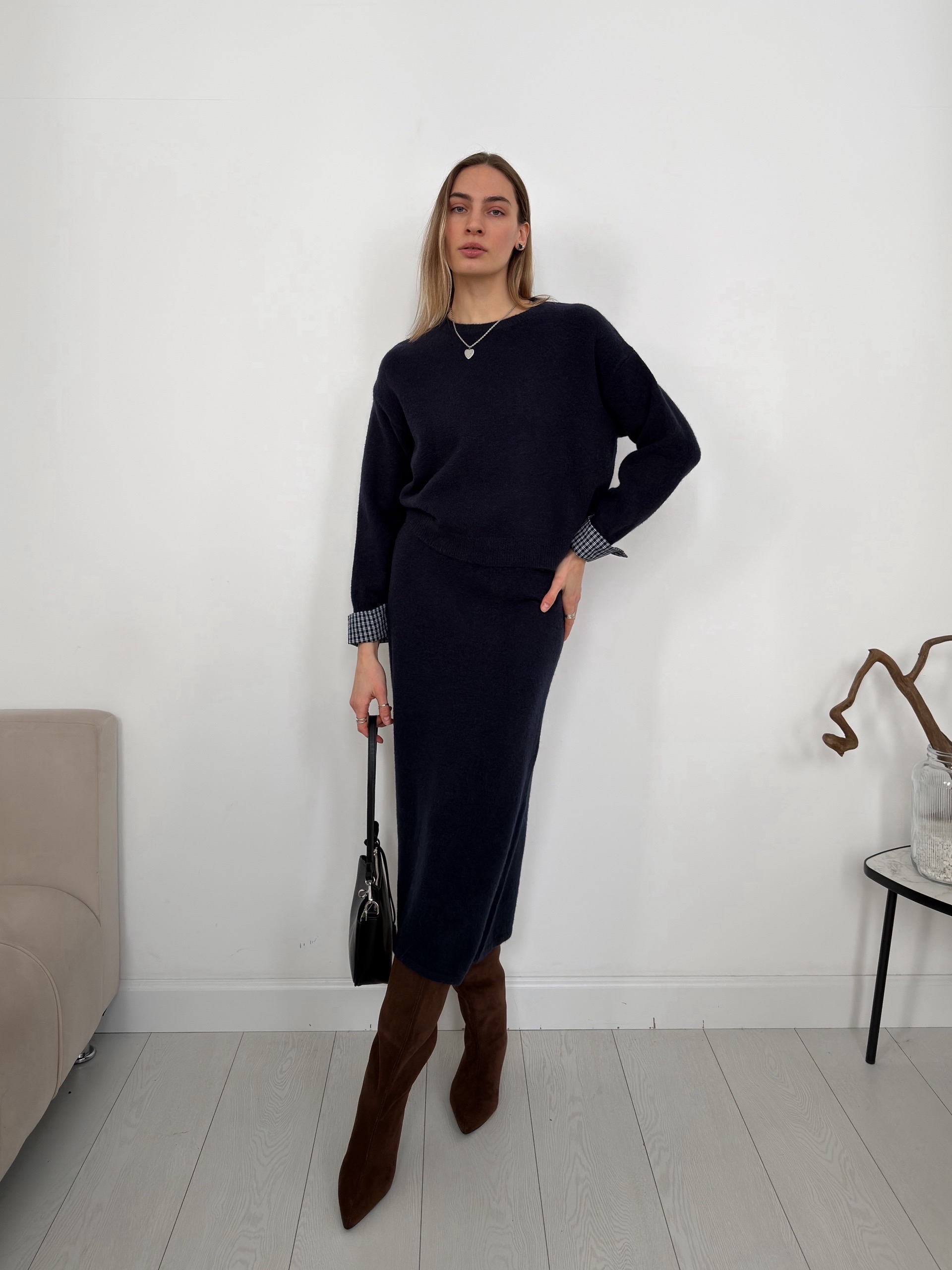 Костюм Hong Shu 1178  клетка на рукавах