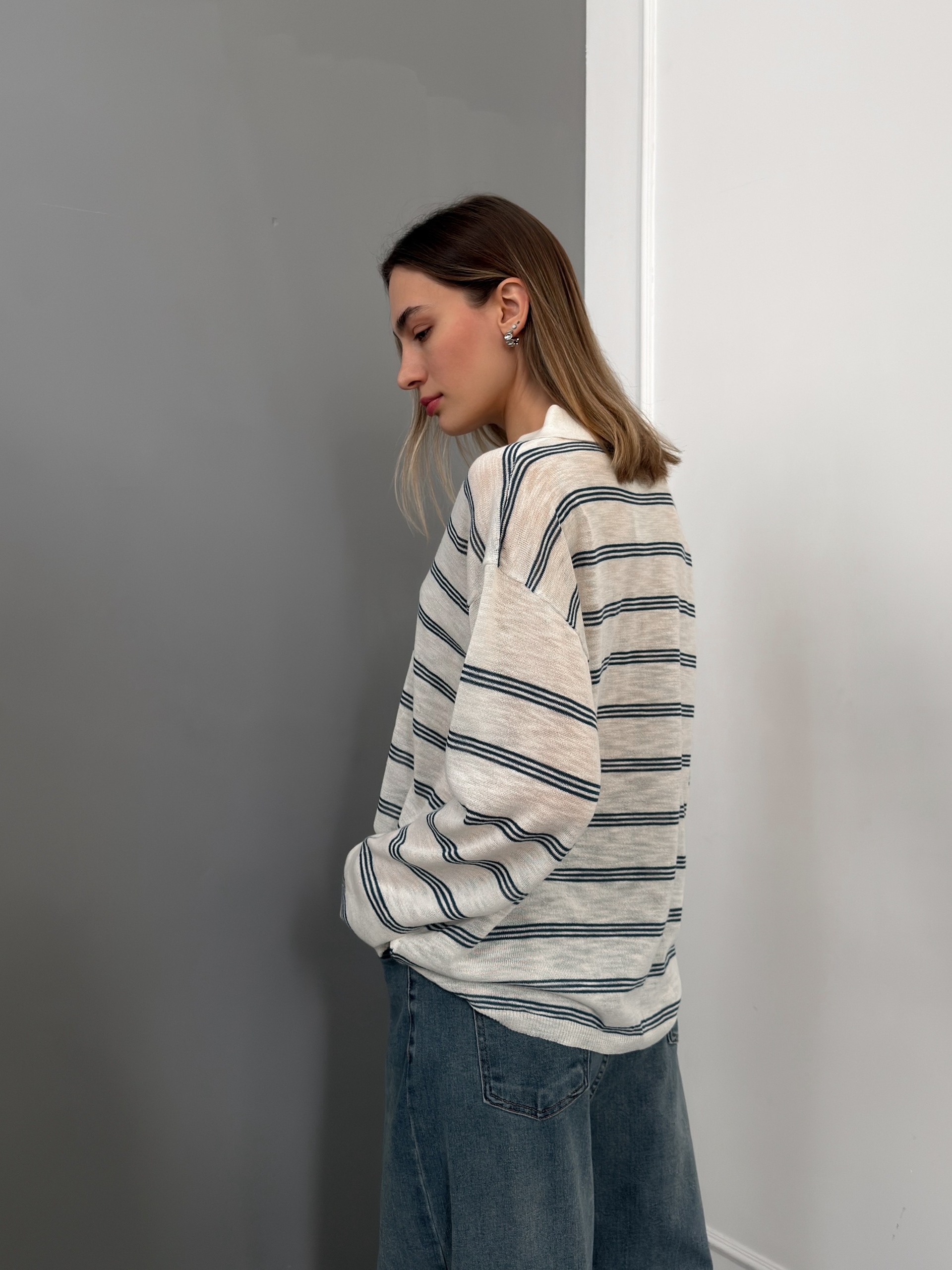 Джемпер WG 6855 v вырез полоска