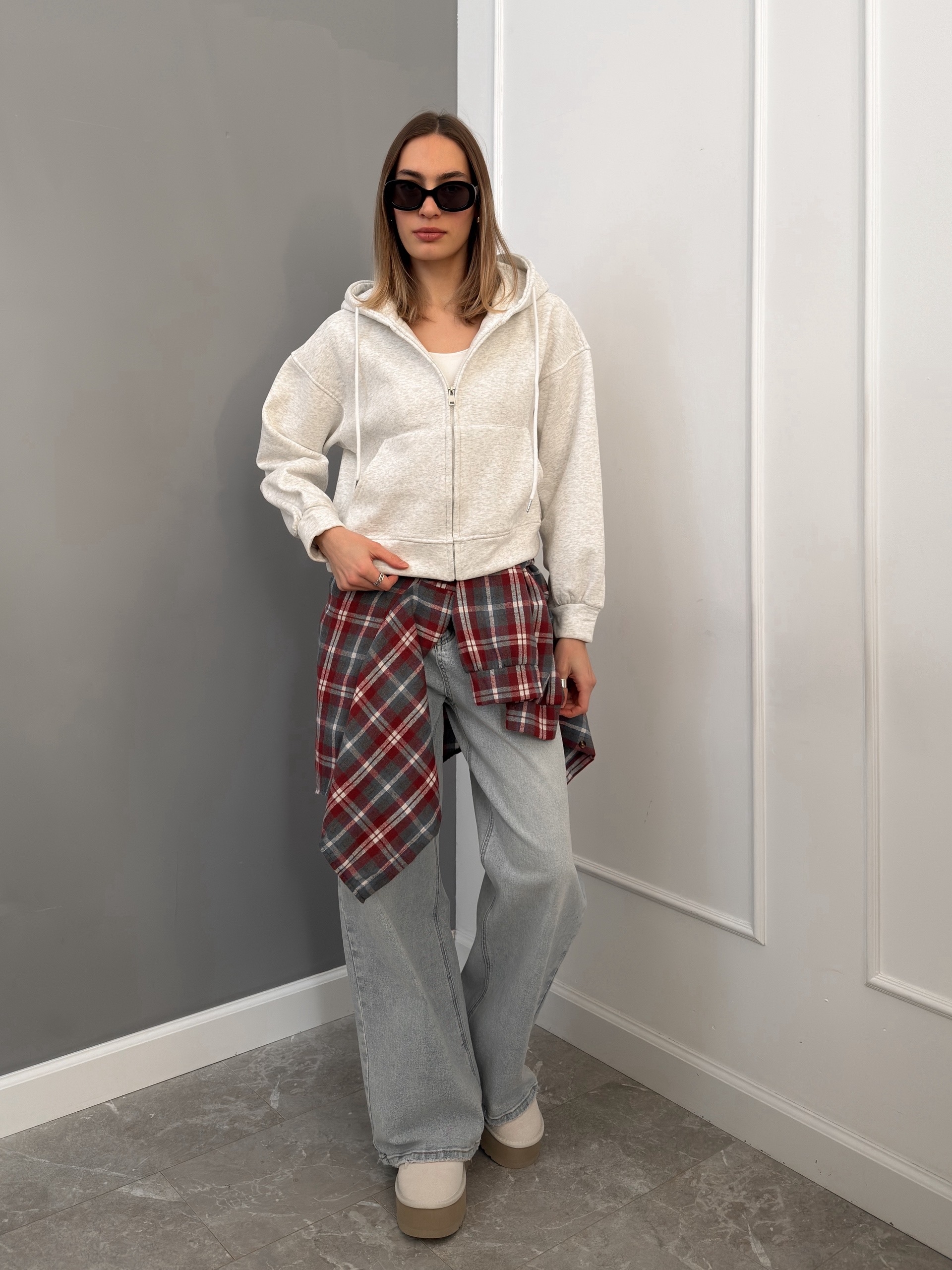 Худи W9095-1 на молнии флис