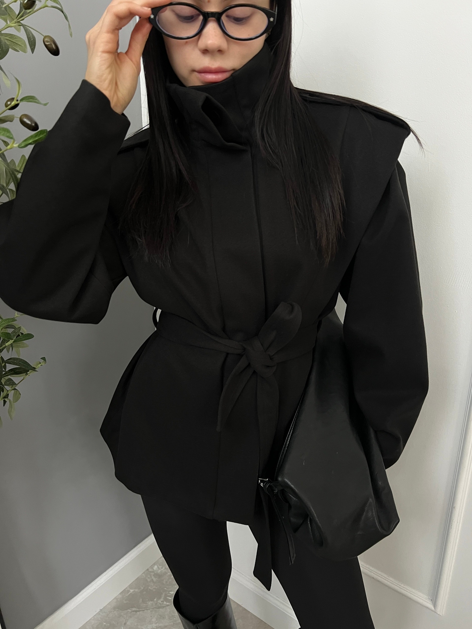 Тренч девочки объемные плечи