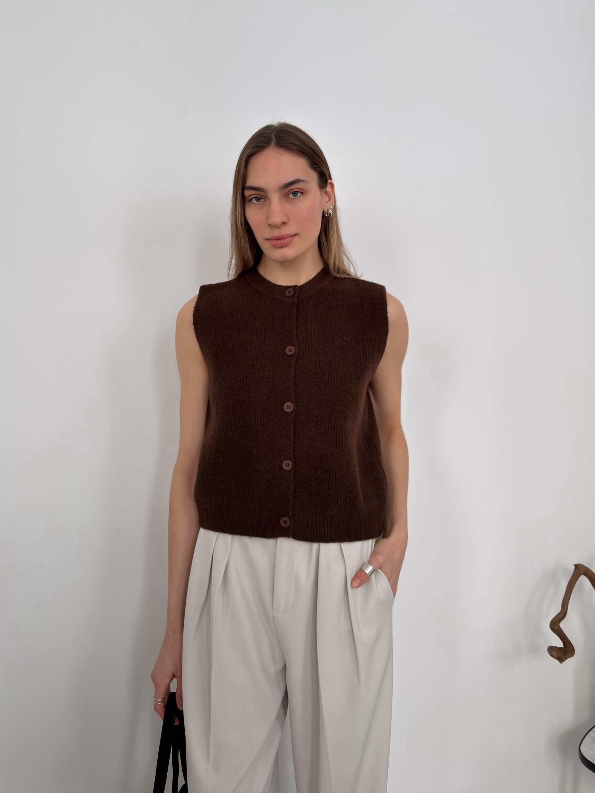 Жилет 308 в рубчик трикотаж