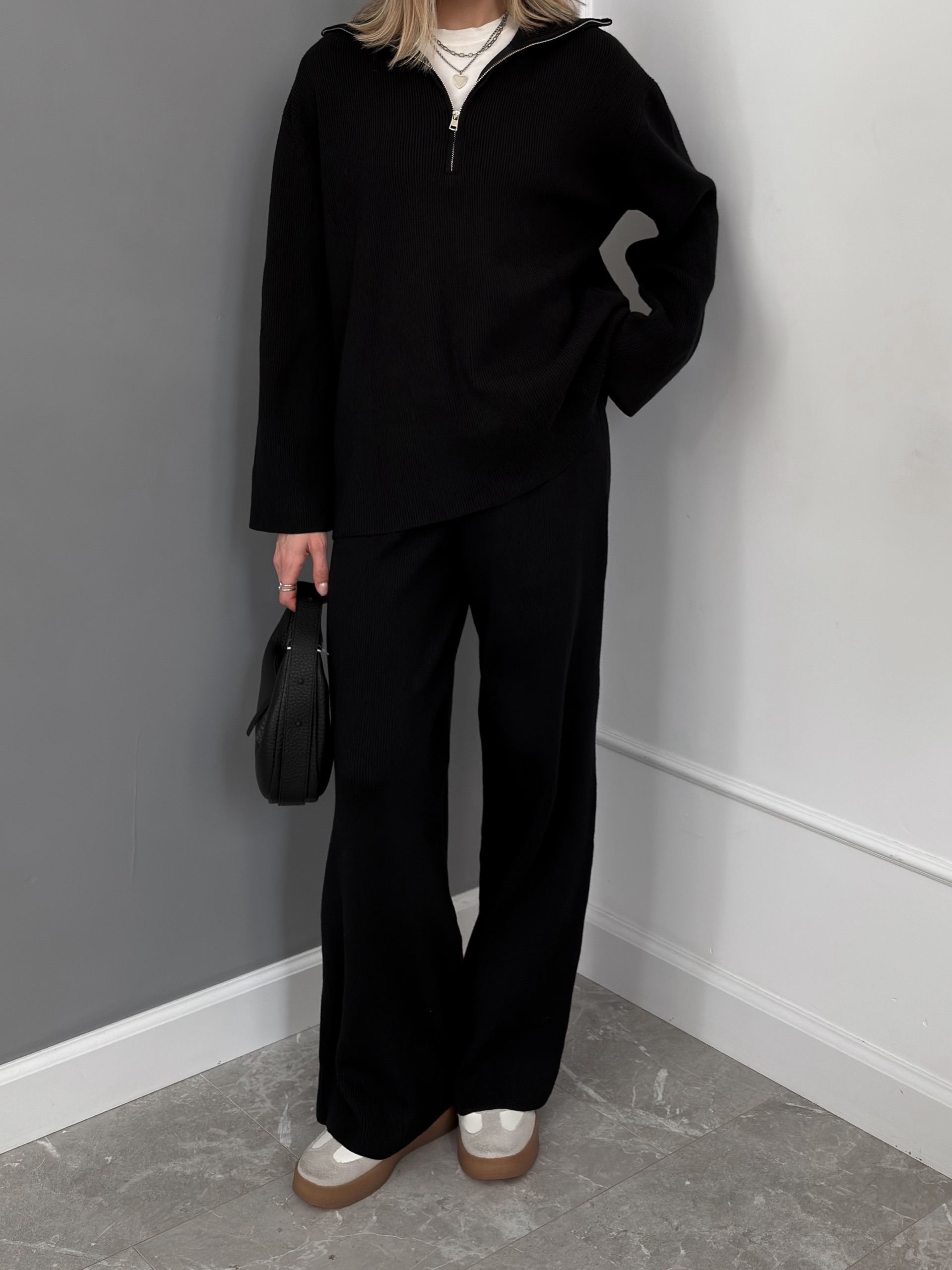 Костюм DIOR 90191 Джемпер ворот на замке+кюлоты