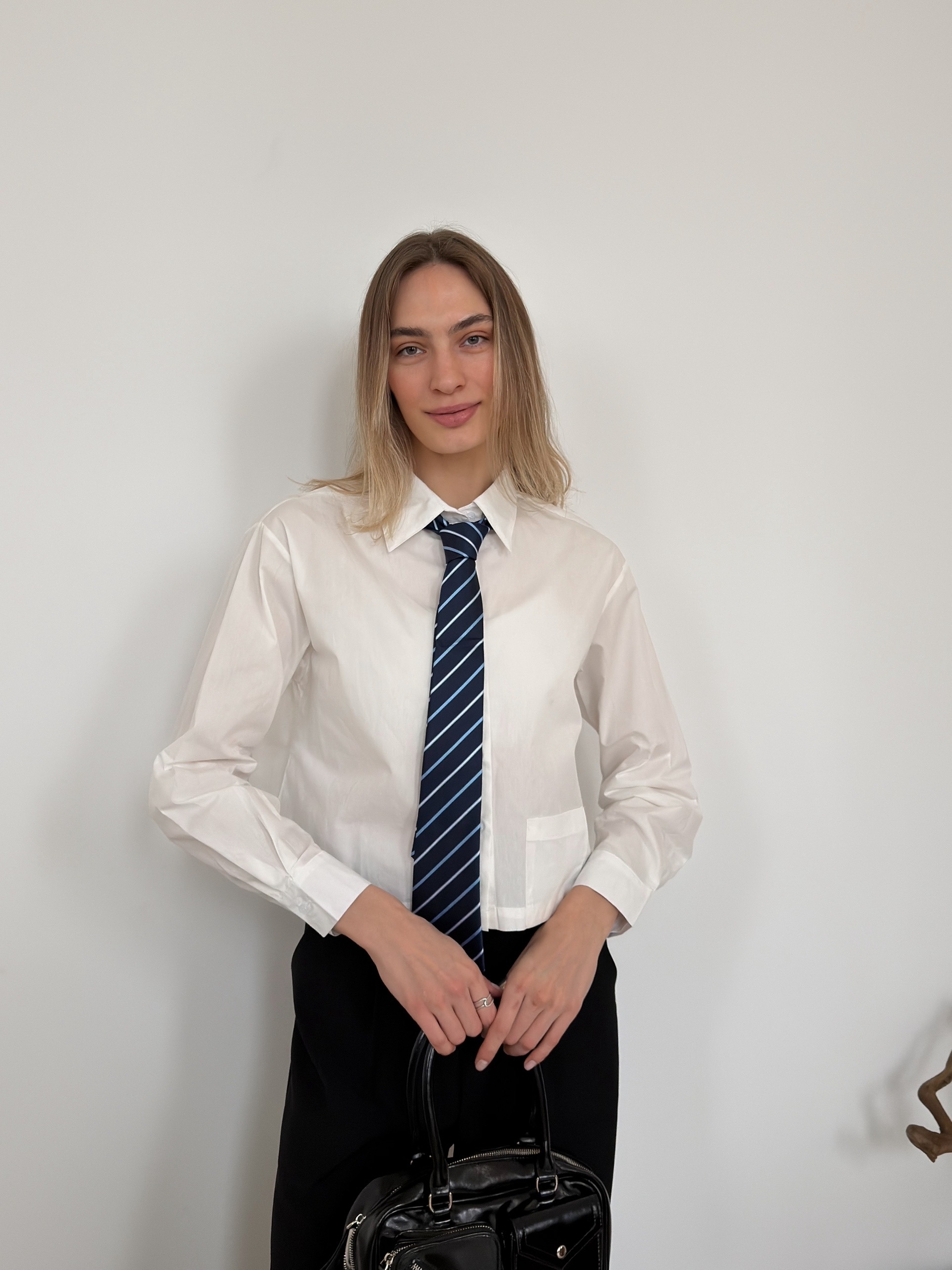 Рубашка с галстуком free valley укороченная 4540