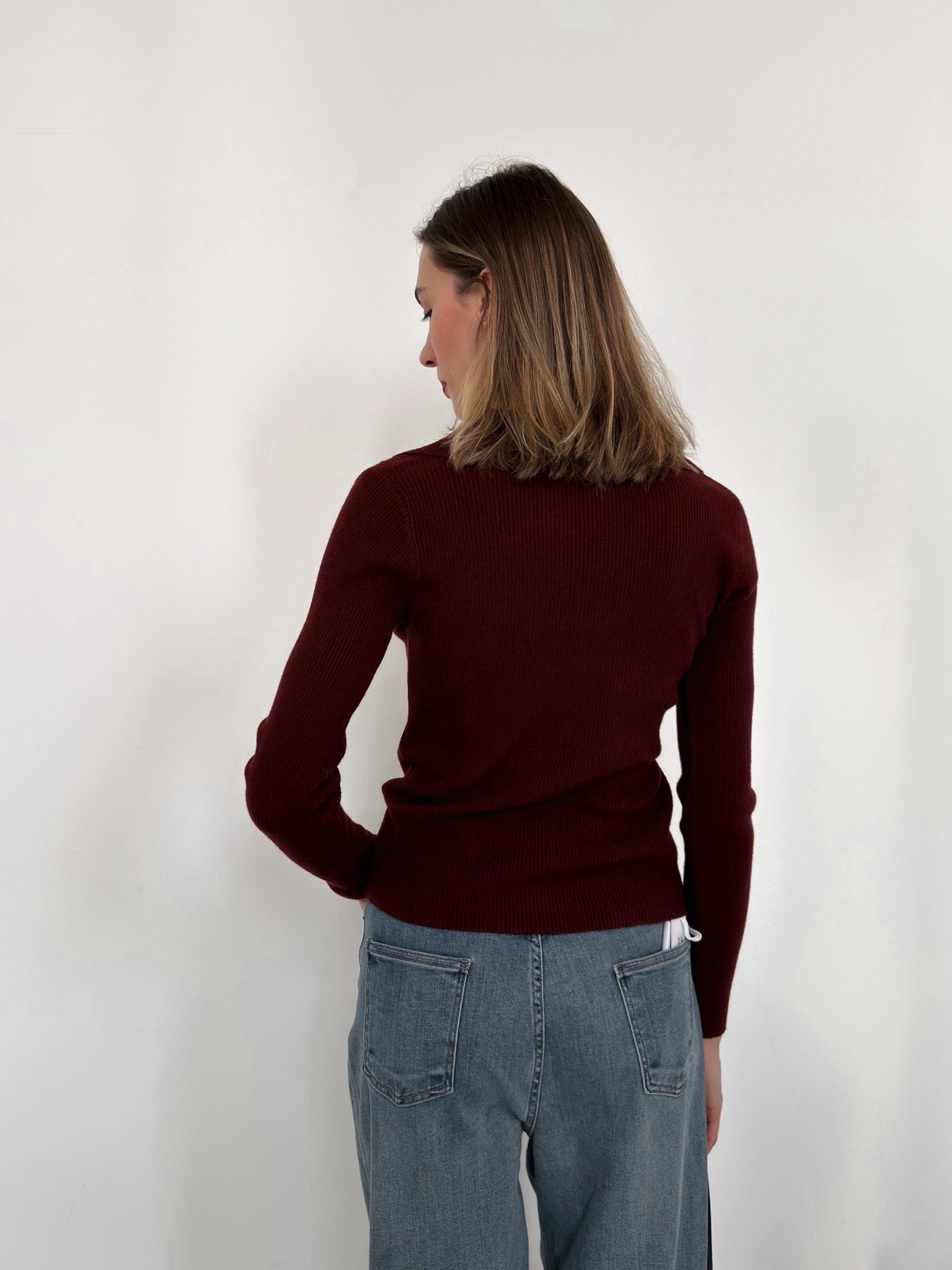 Кофточка LingLi A2110 рубчик треуг вырез