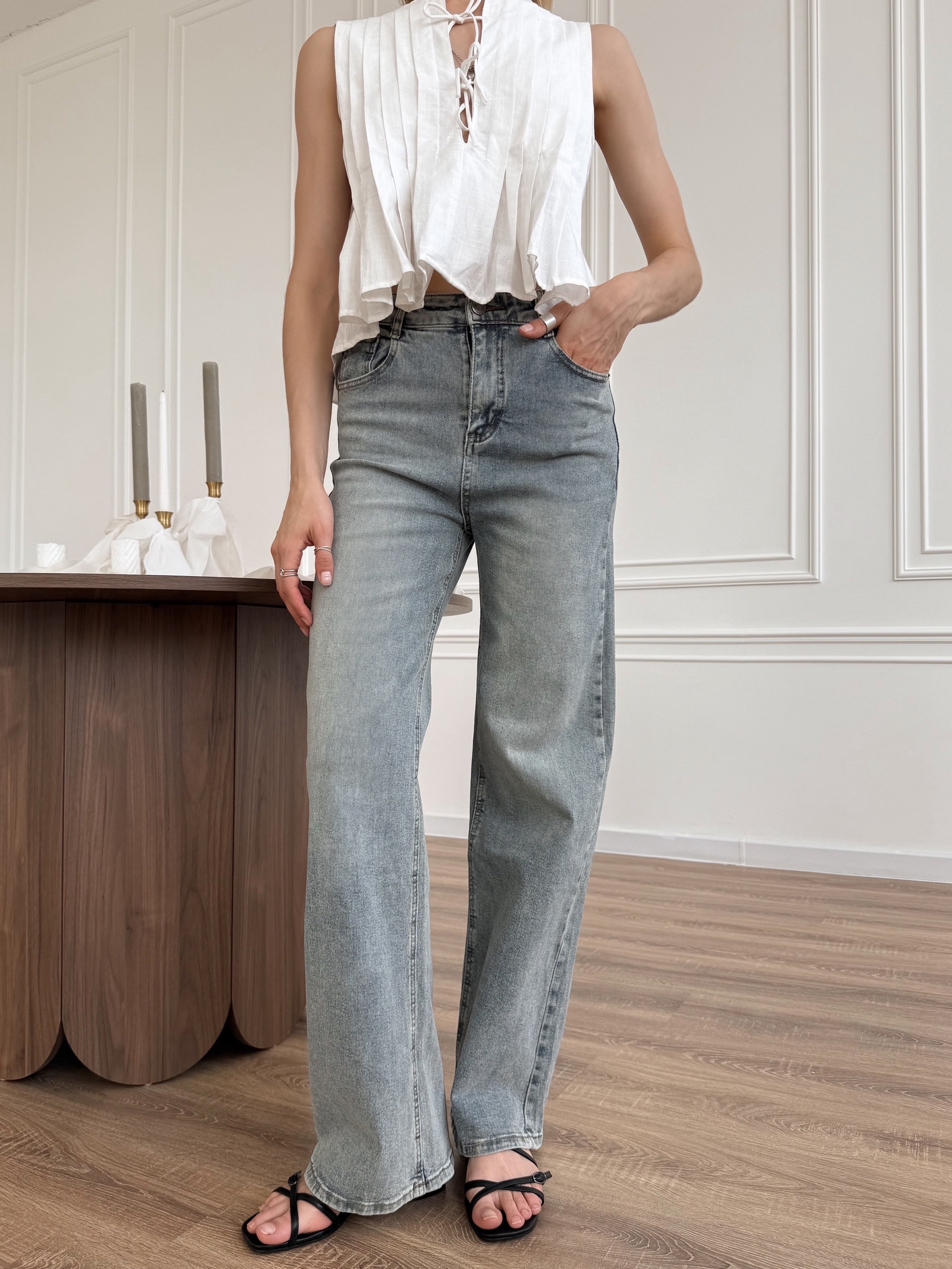 Джинсы Praisejeans E5870M прямые потертые