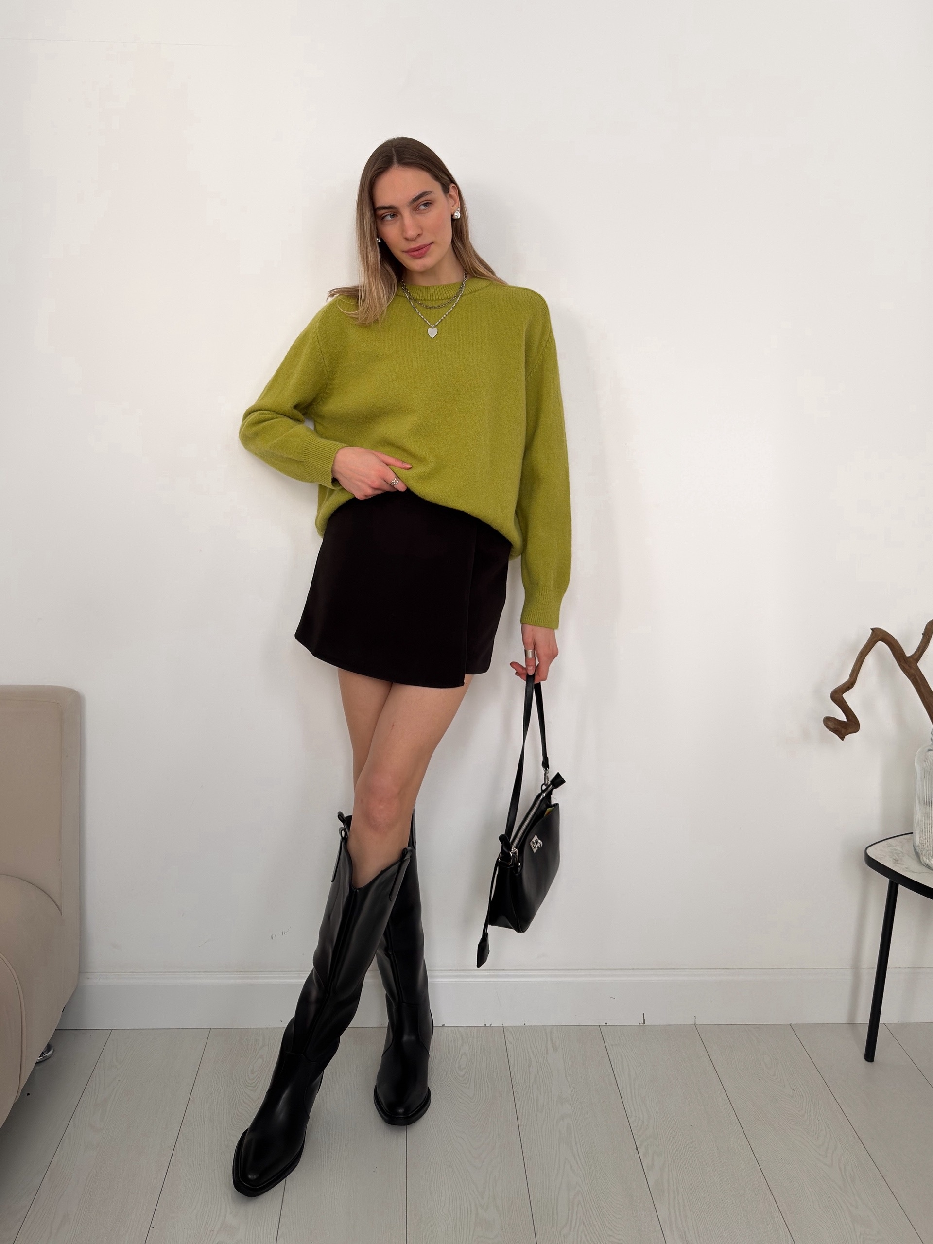 Джемпер Nuomi 841 круглый ворот