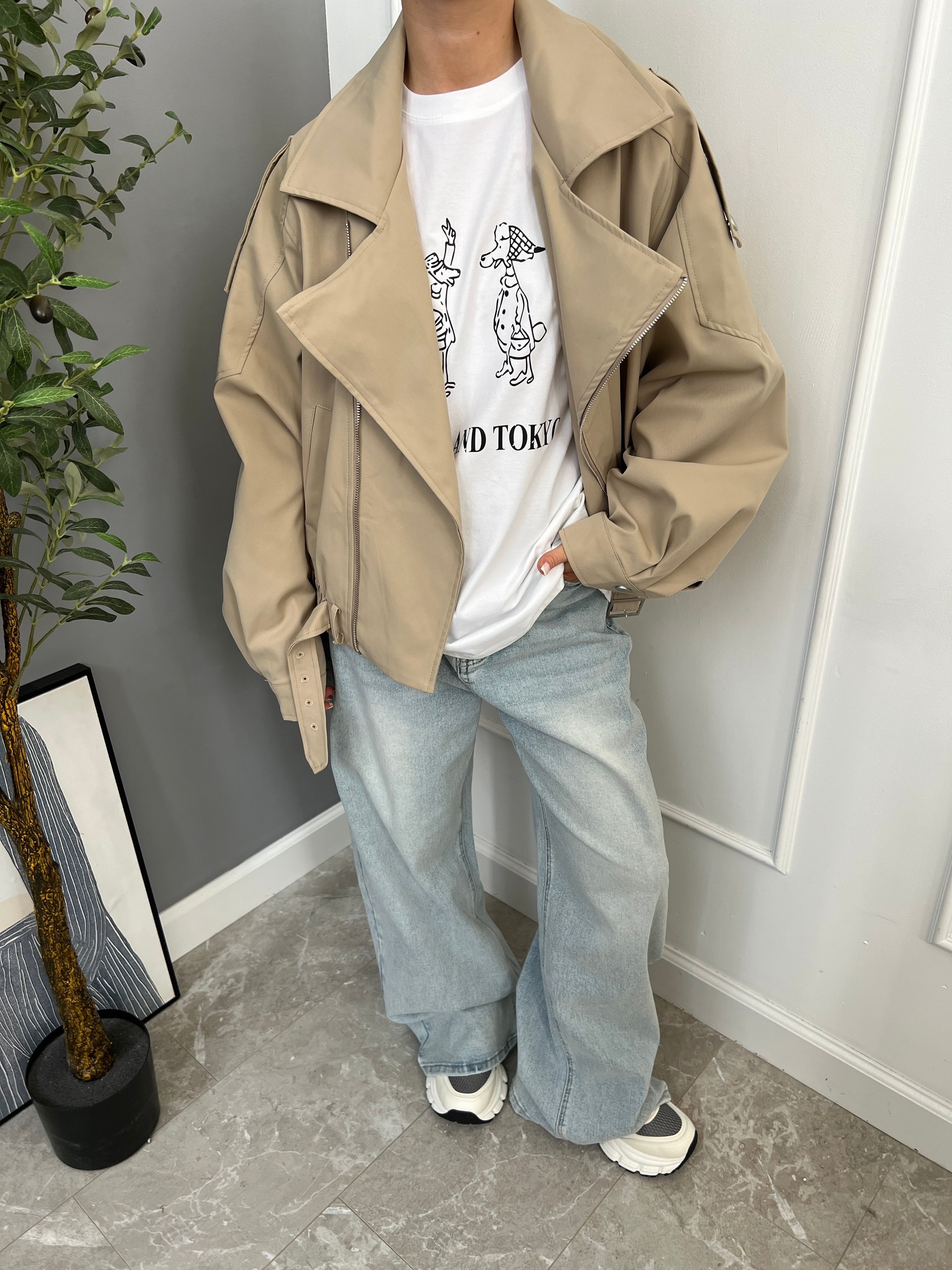 Бомбер QiaoYiDian 3063 молния с боку