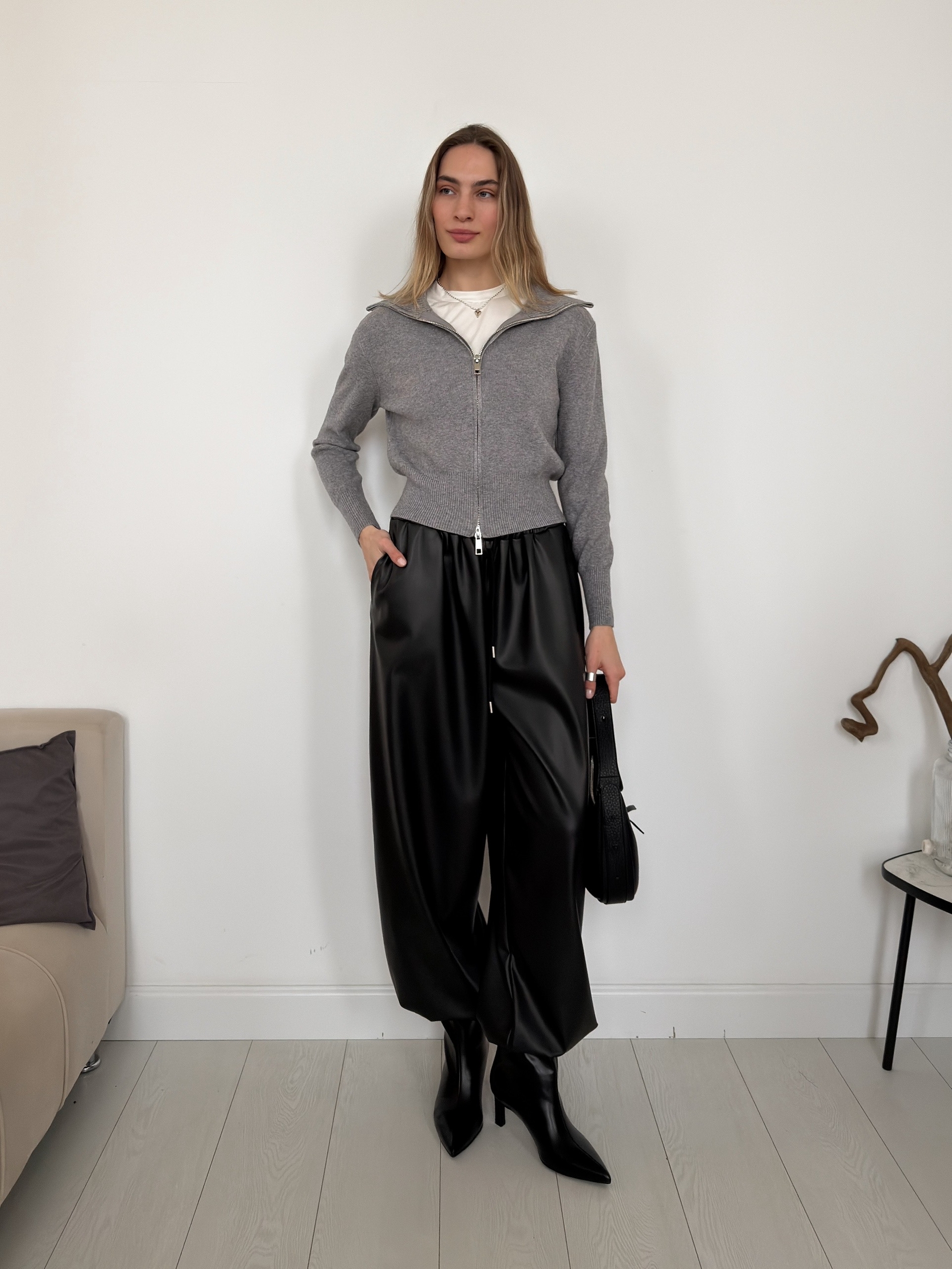 Джемпер на молнии низ рубчик