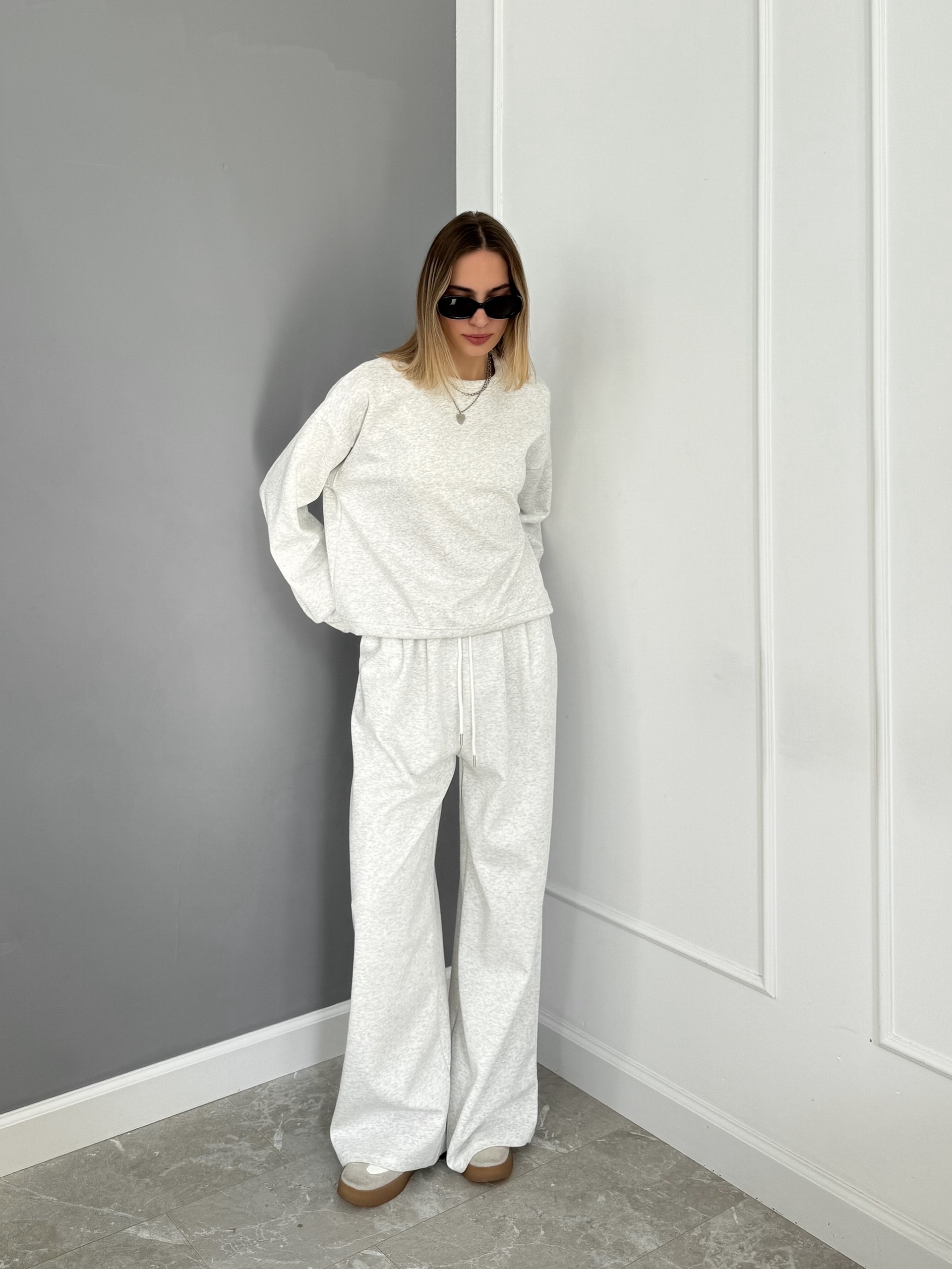 Свитшот Korea 6927 оверсайз