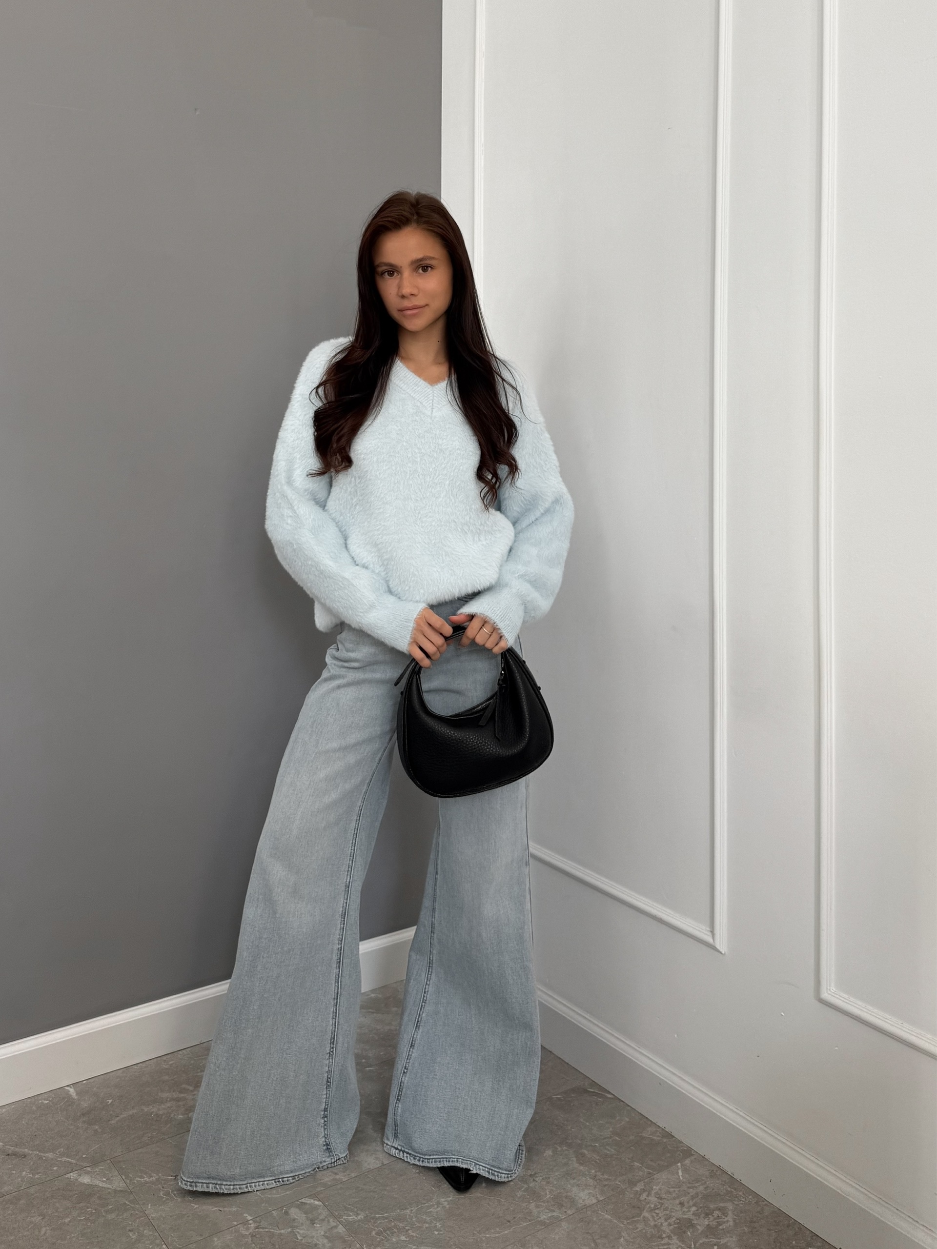 Джемпер New Fashion пушистый вырез-V