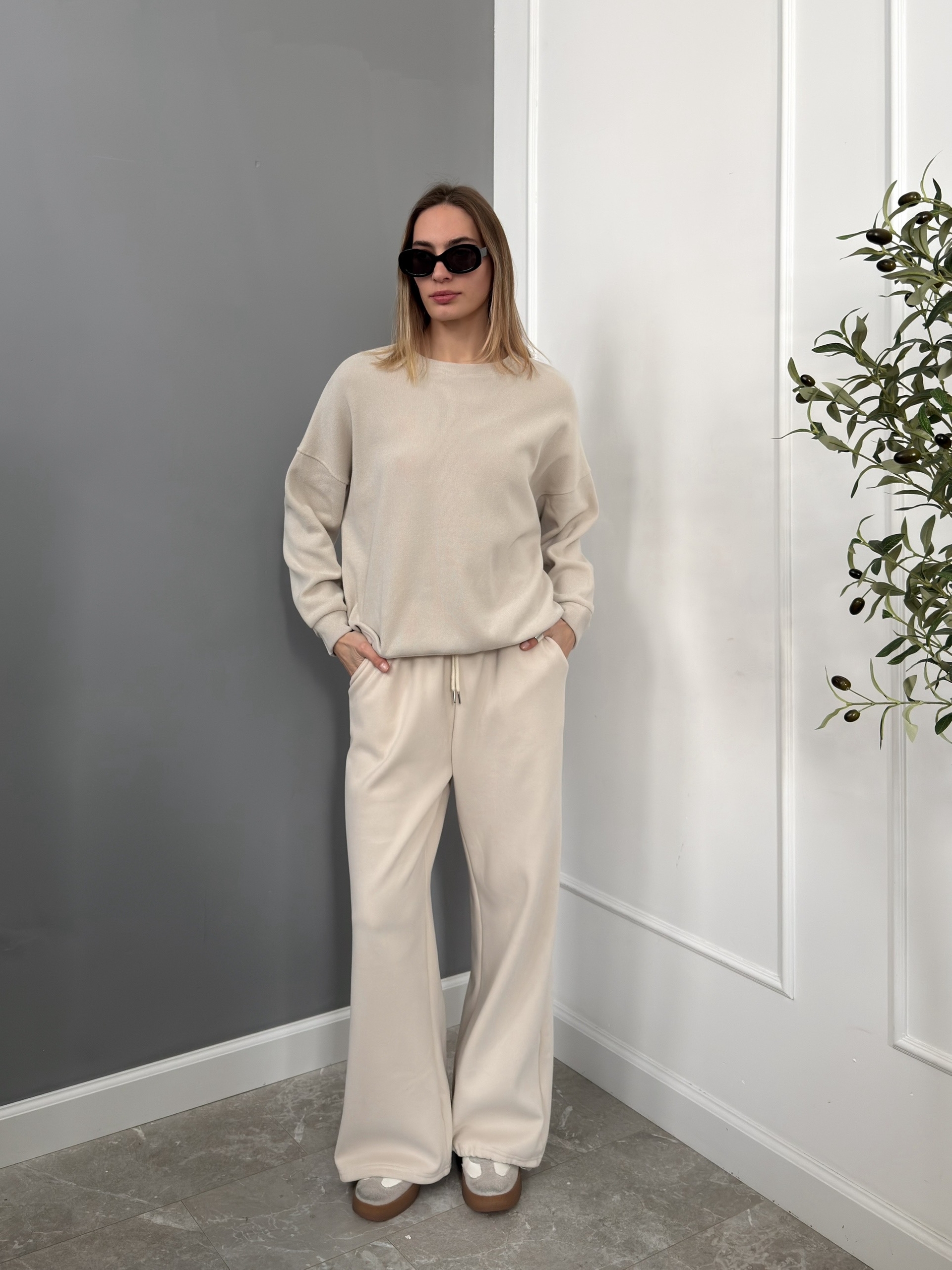 Свитшот YY 87648 базовый