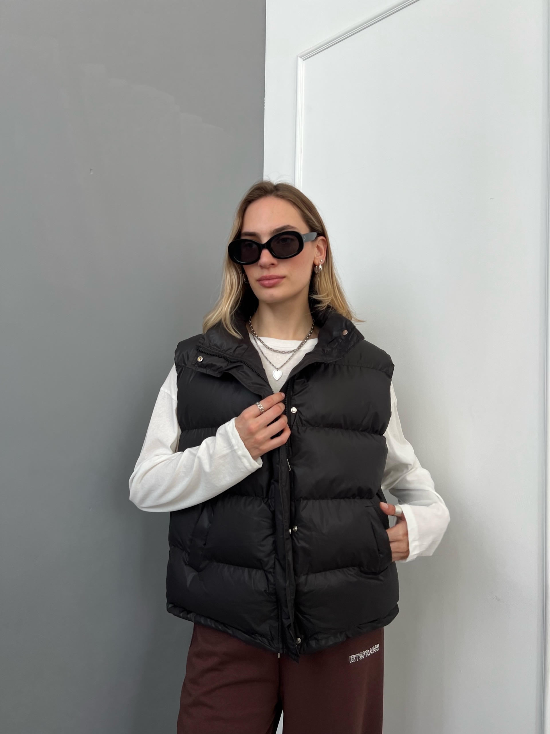 Жилет N.J brand 6089 болонь глянец