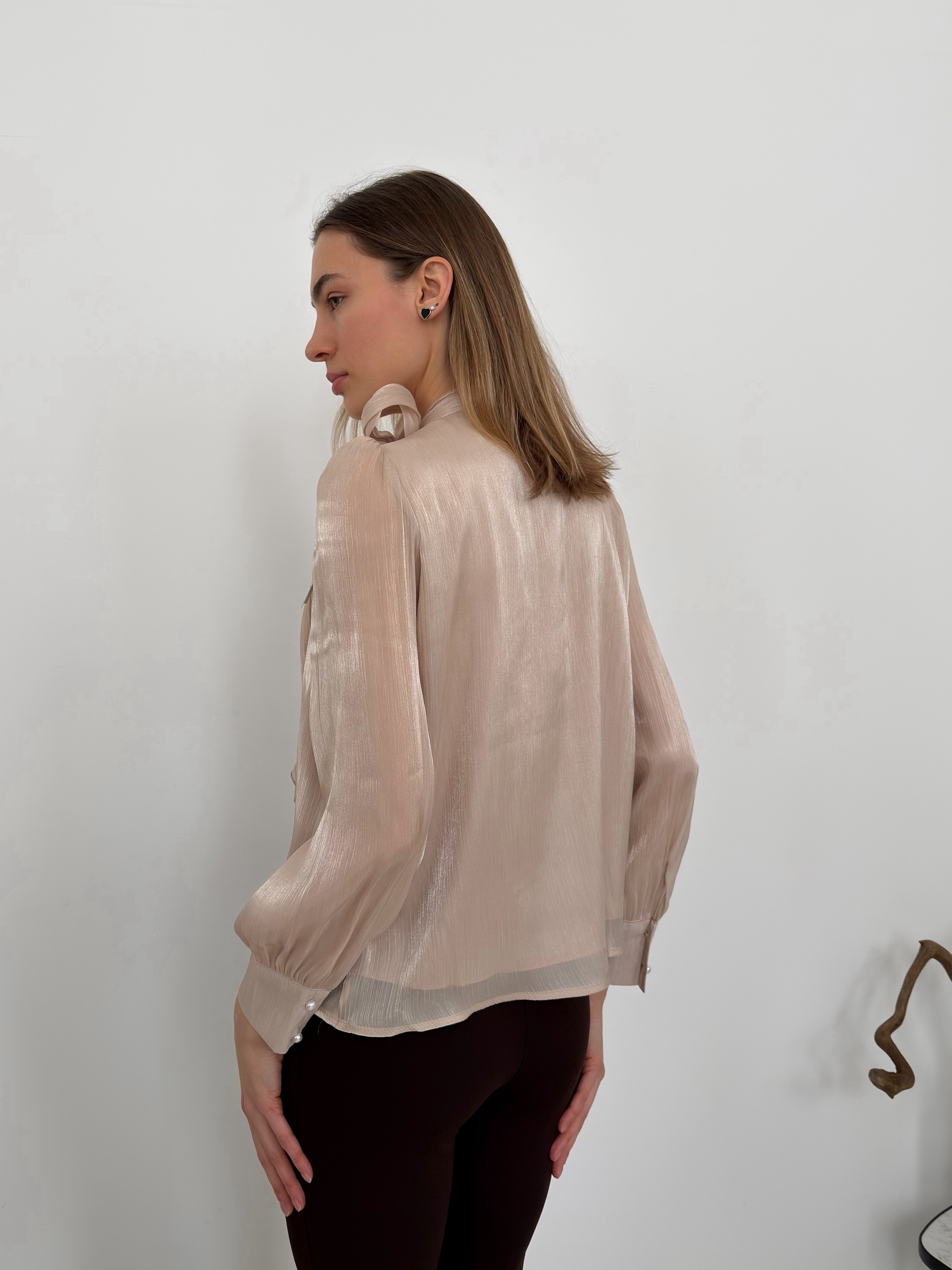 Блуза К33 683 перламутр пуговки жемчуг