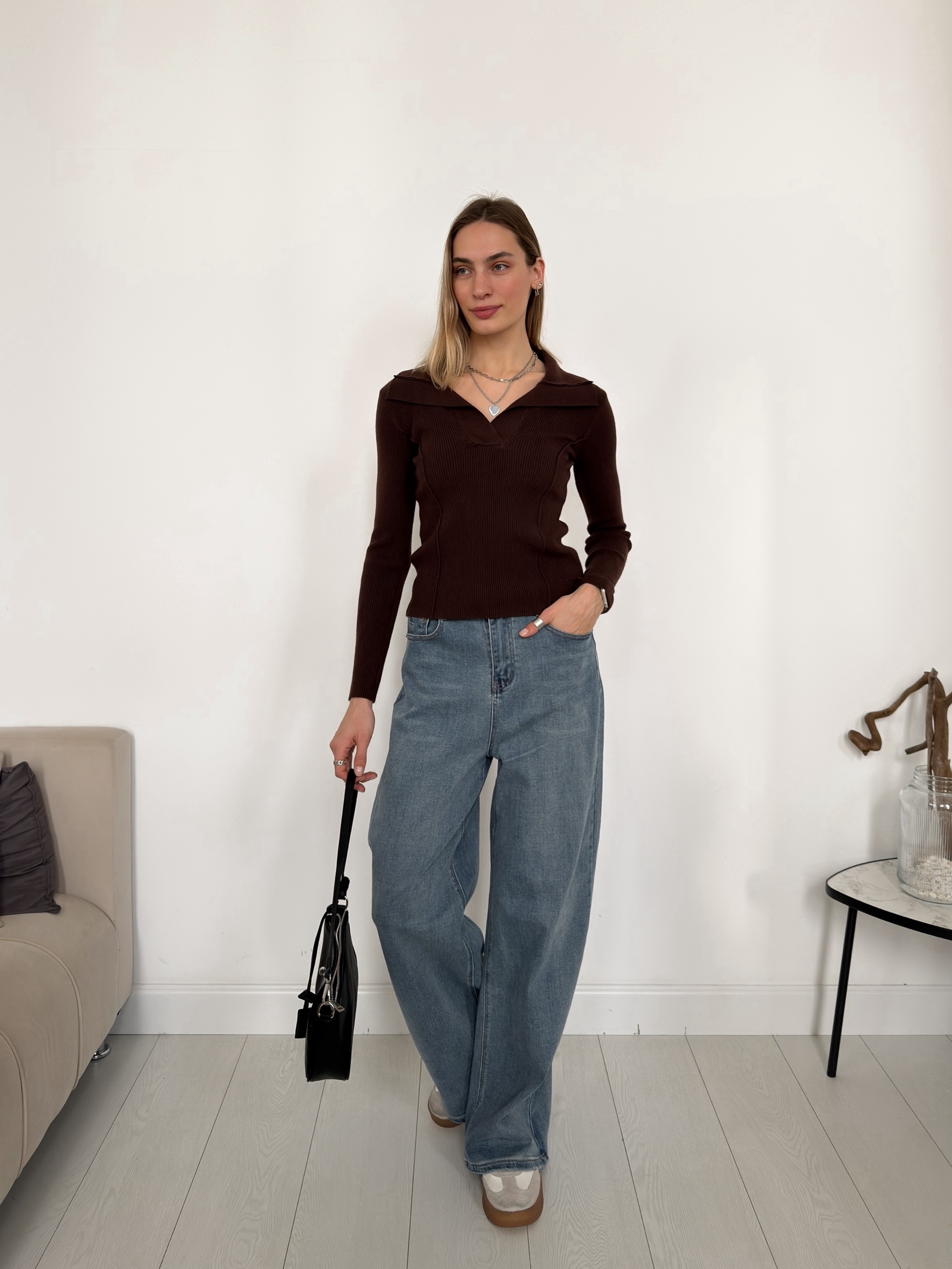 Кофточка LingLi A2110 рубчик треуг вырез