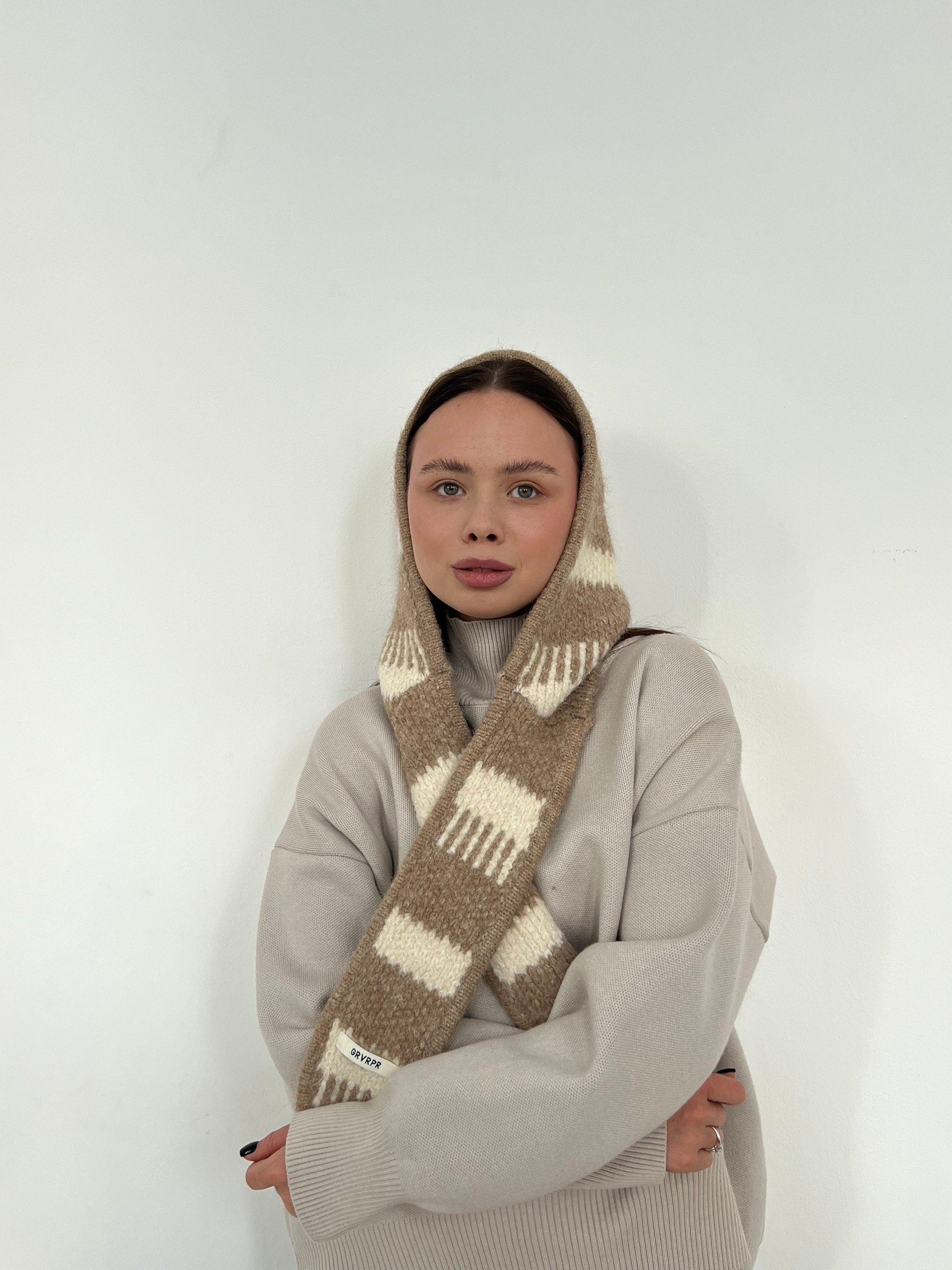 Капор GRVRPR узор