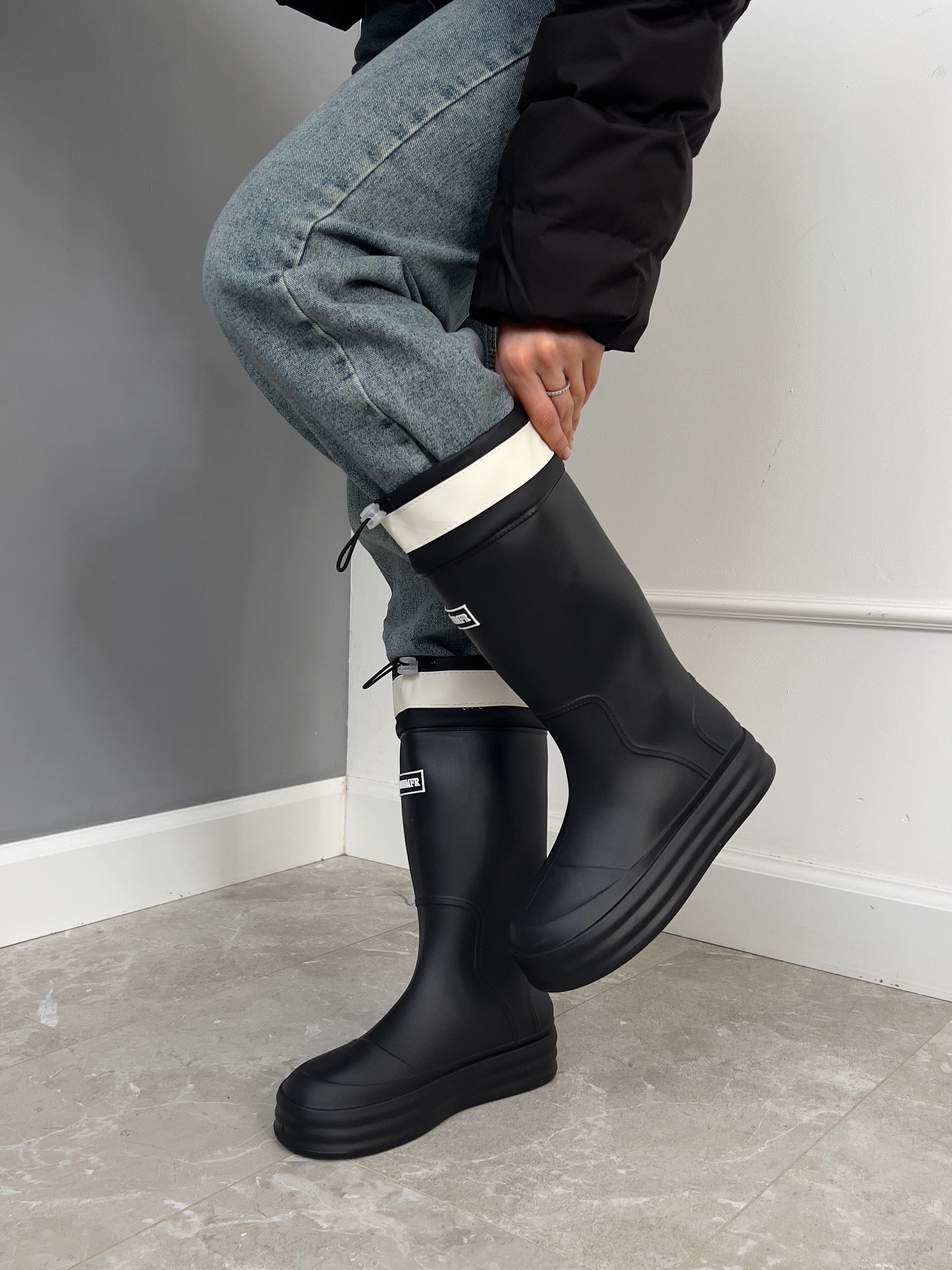 Сапоги M3-3 резиновые мат затяжка белая