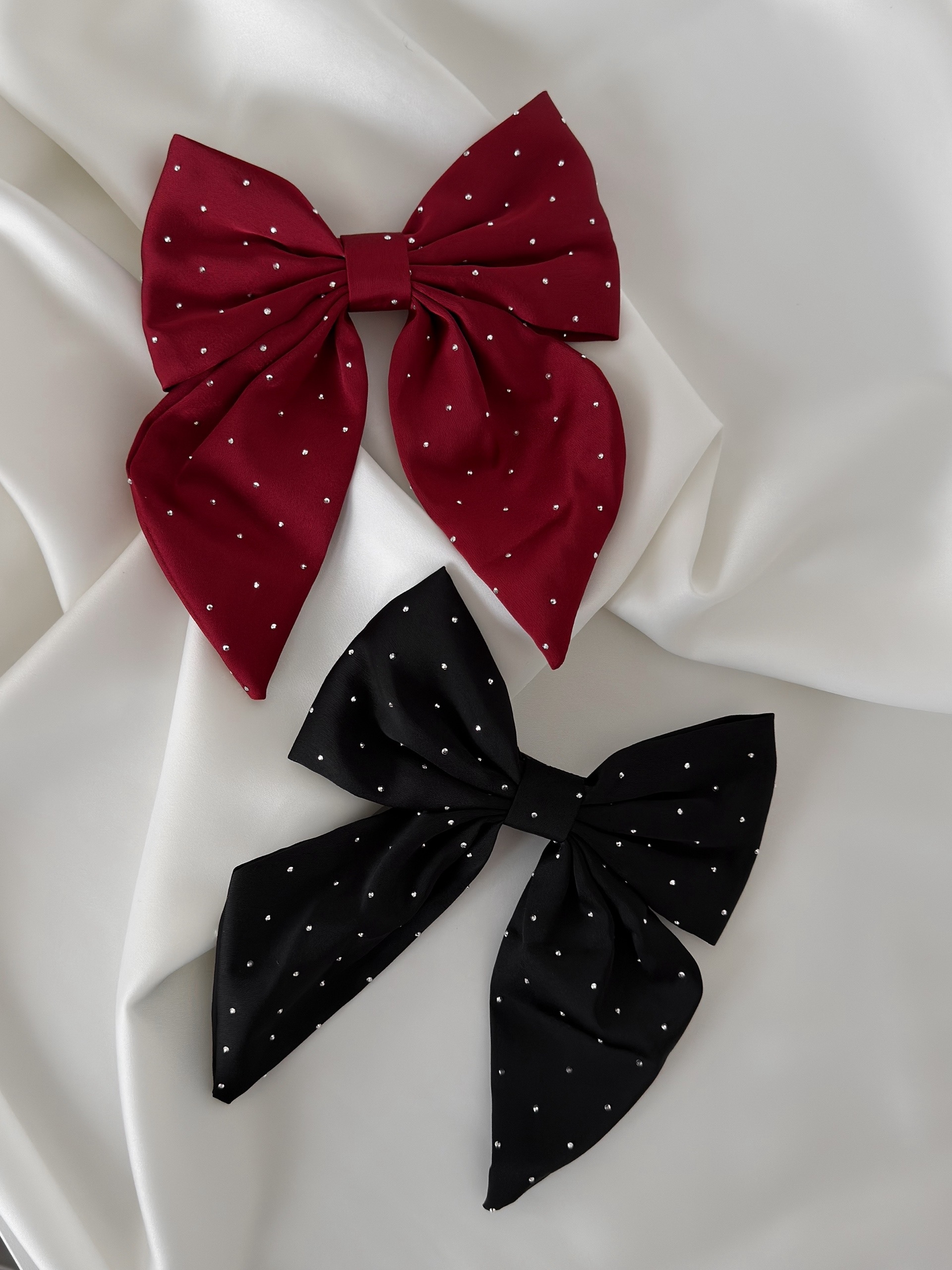 Заколка бант атлас стразы