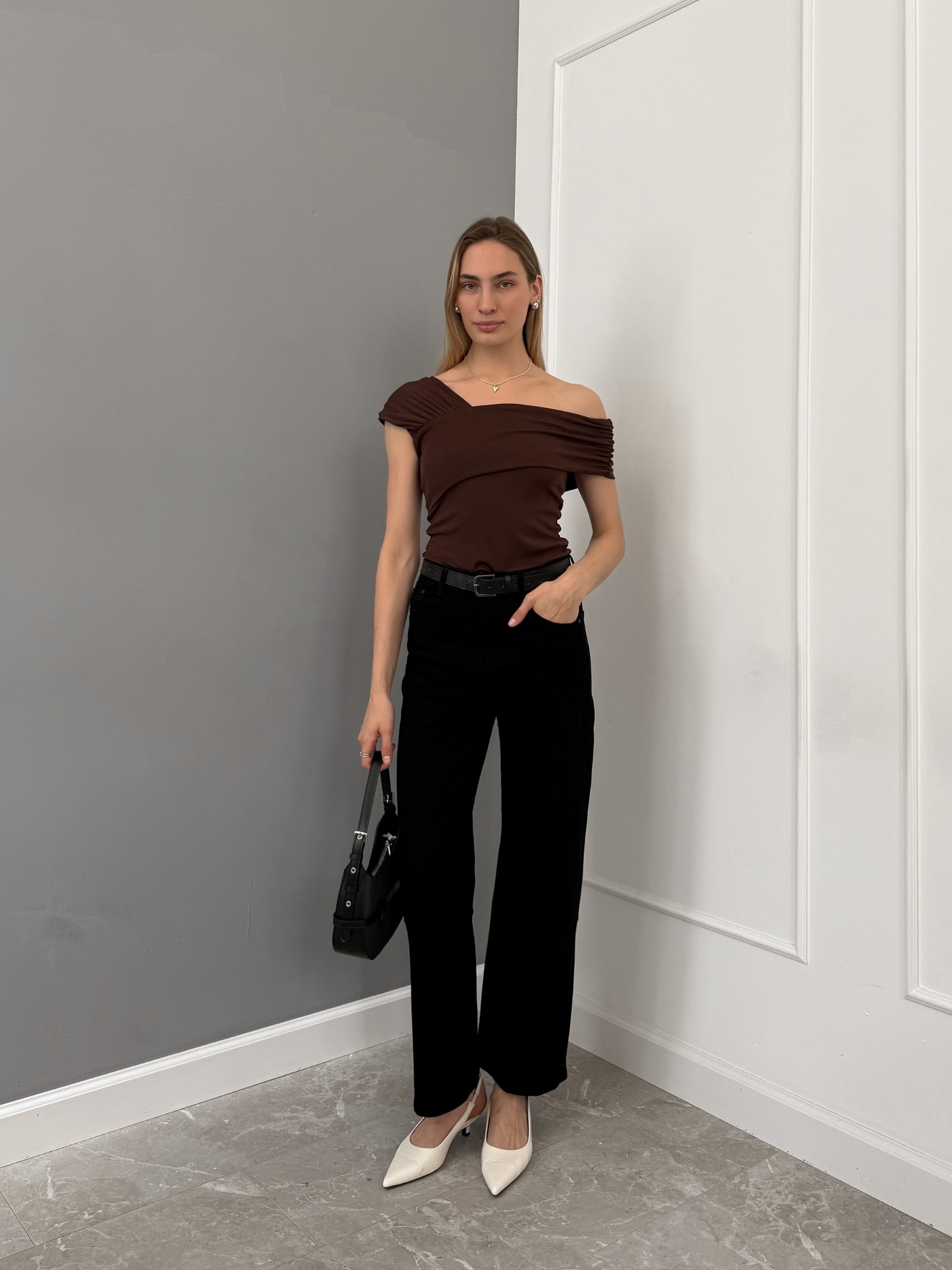 Джинсы Praisejeans F6145J трубы черные