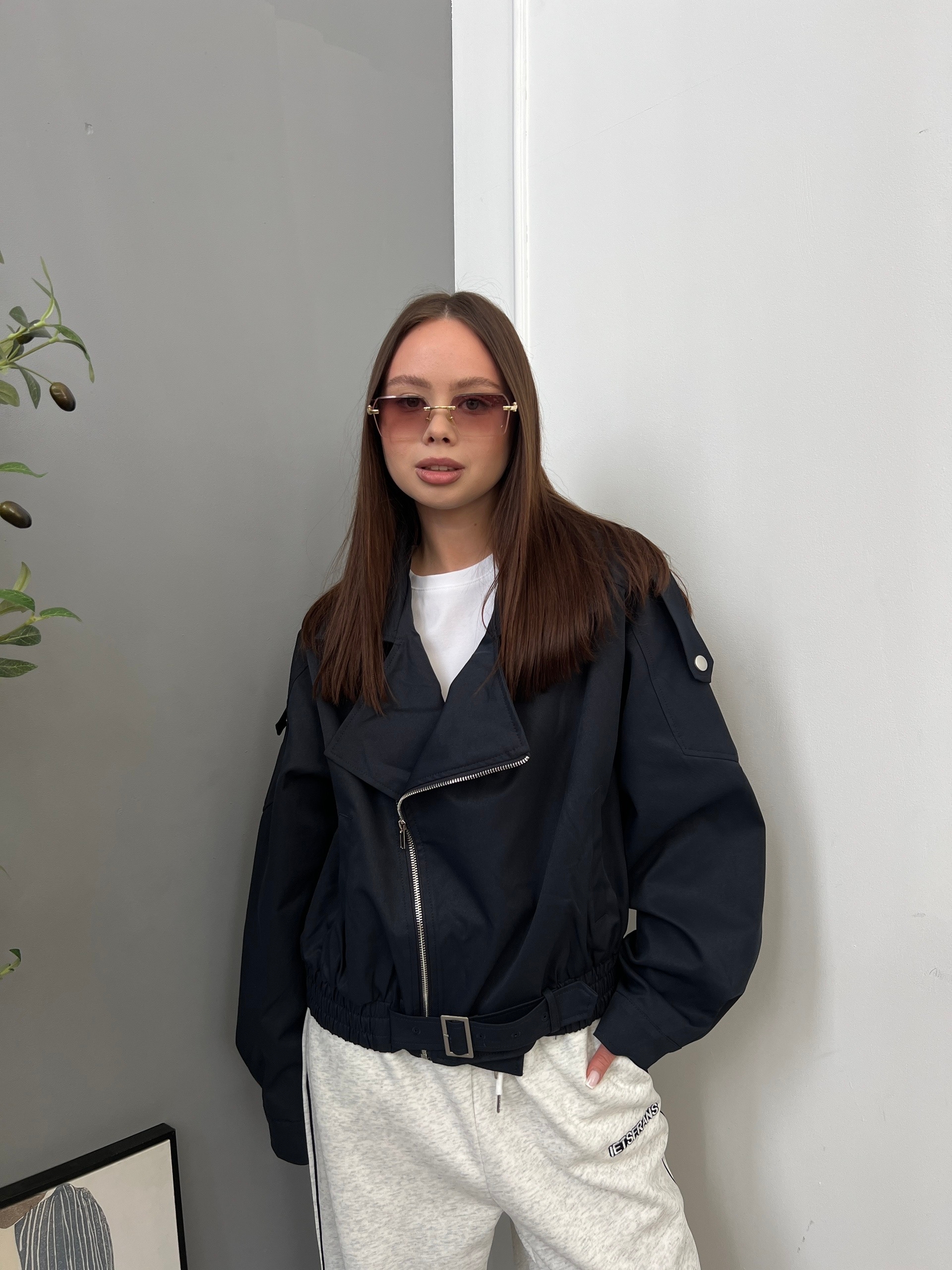 Бомбер QiaoYiDian 3063 молния с боку