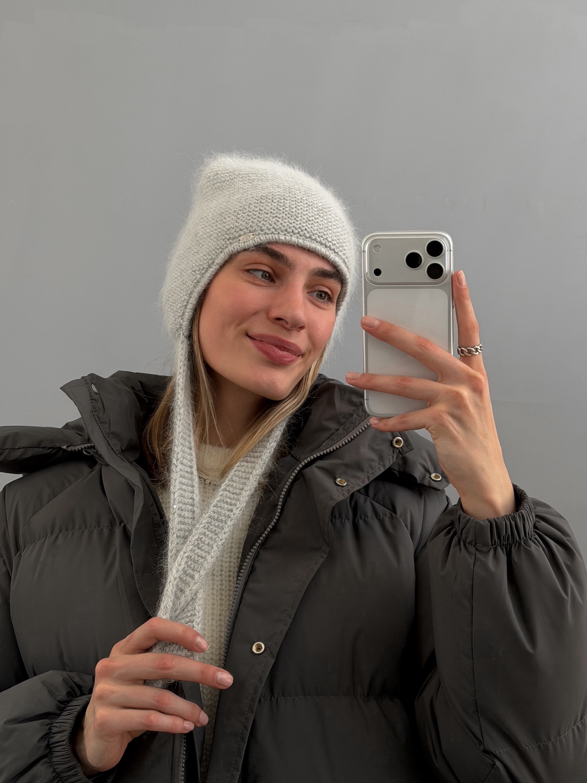 Шапка 25-HR81LP-53 паетки нашивка M