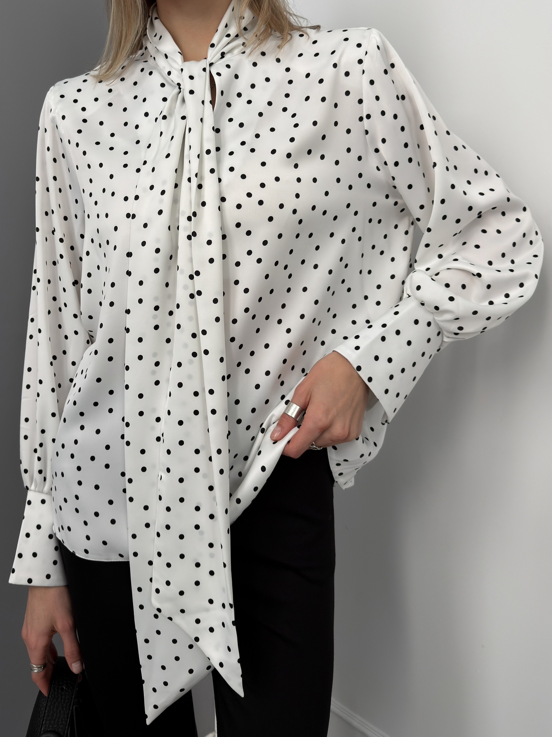 Блуза Koko в горошек завязки на вороте