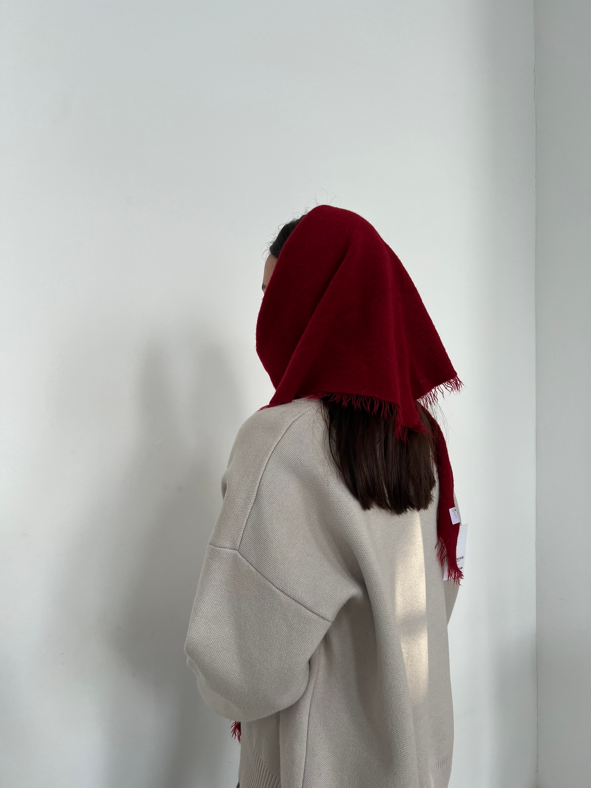 Косынка AIM 545 бахрома