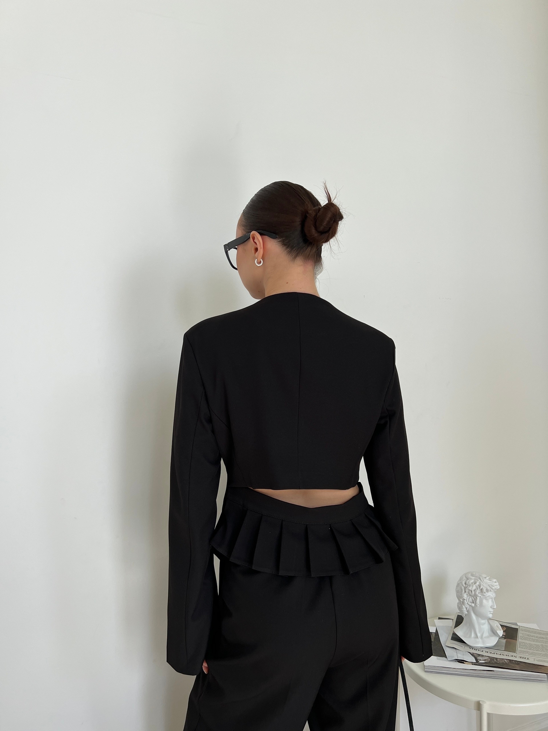 Костюм Di Moda 147 жакет с баской+брюки