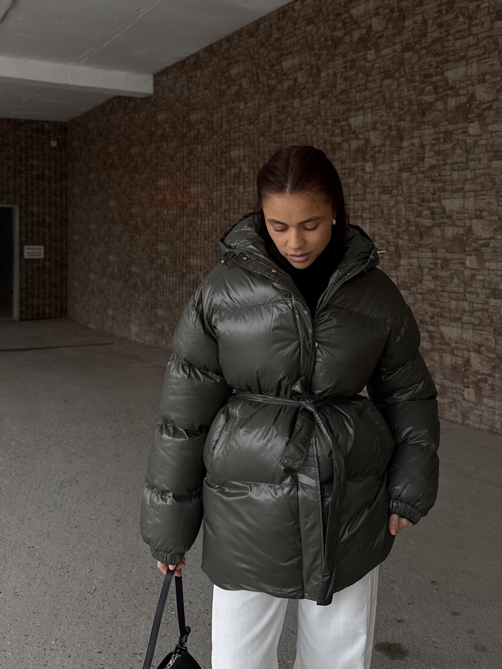 Куртка Fashion 80933 глянец с поясом