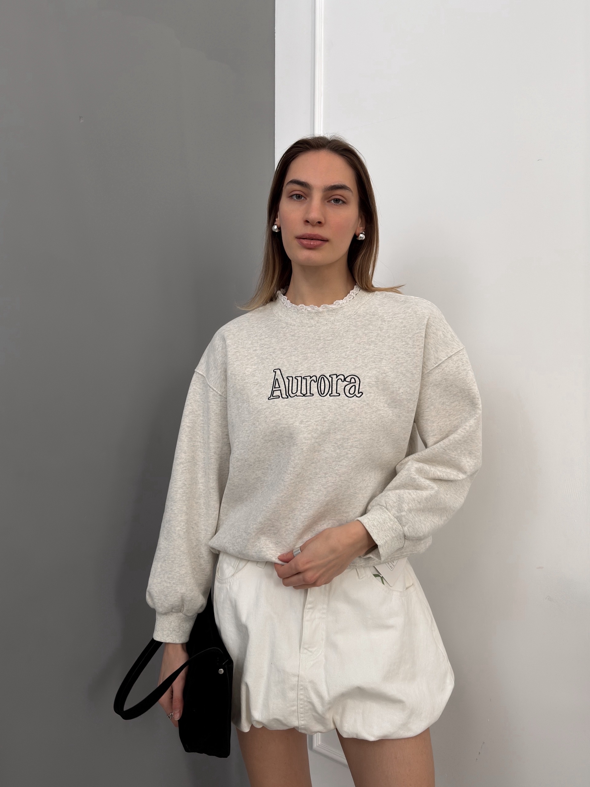 Свитшот 498 Aurora флис кружево на вороте