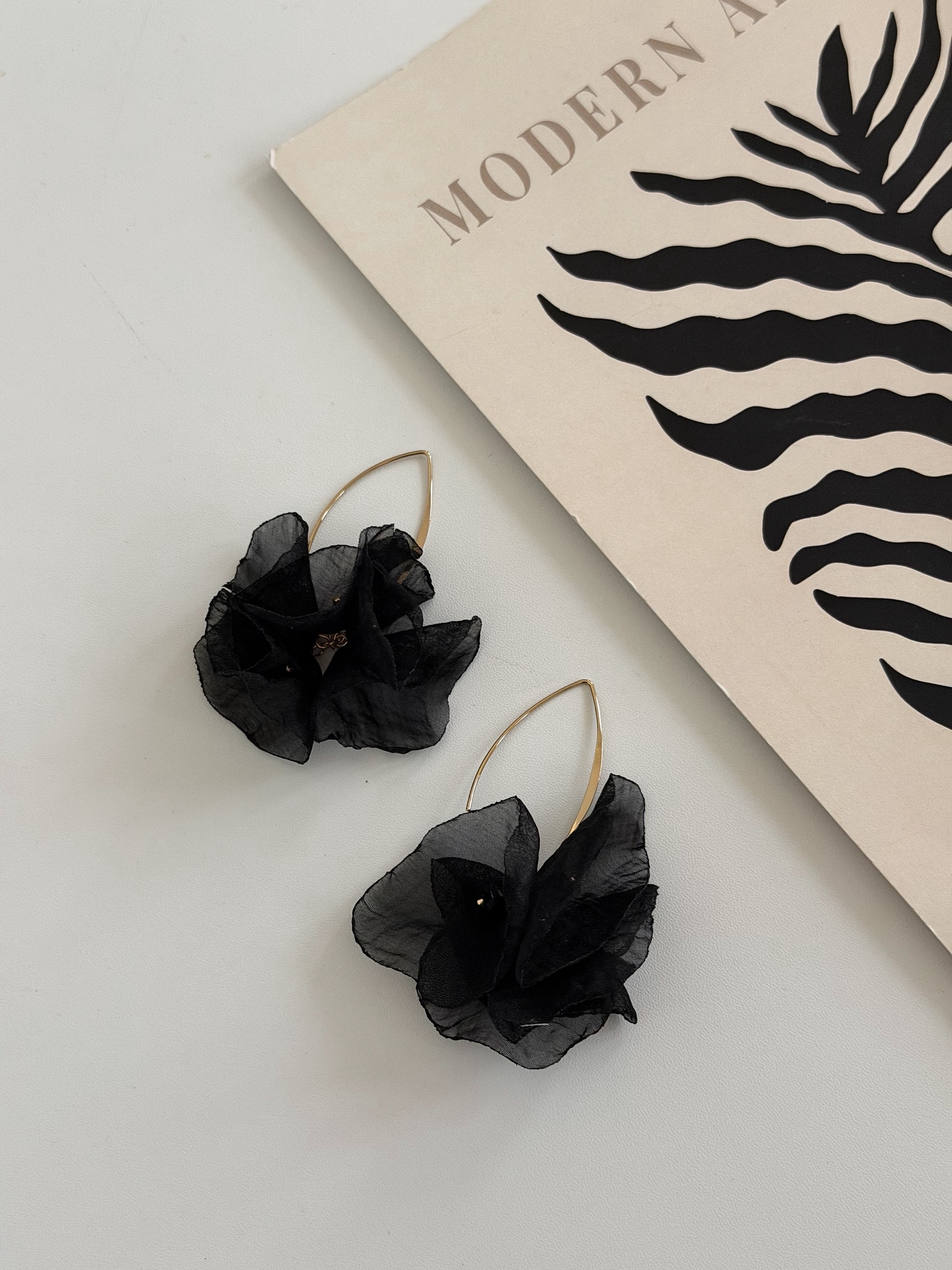 Серьги тканевые цветы на кольцах