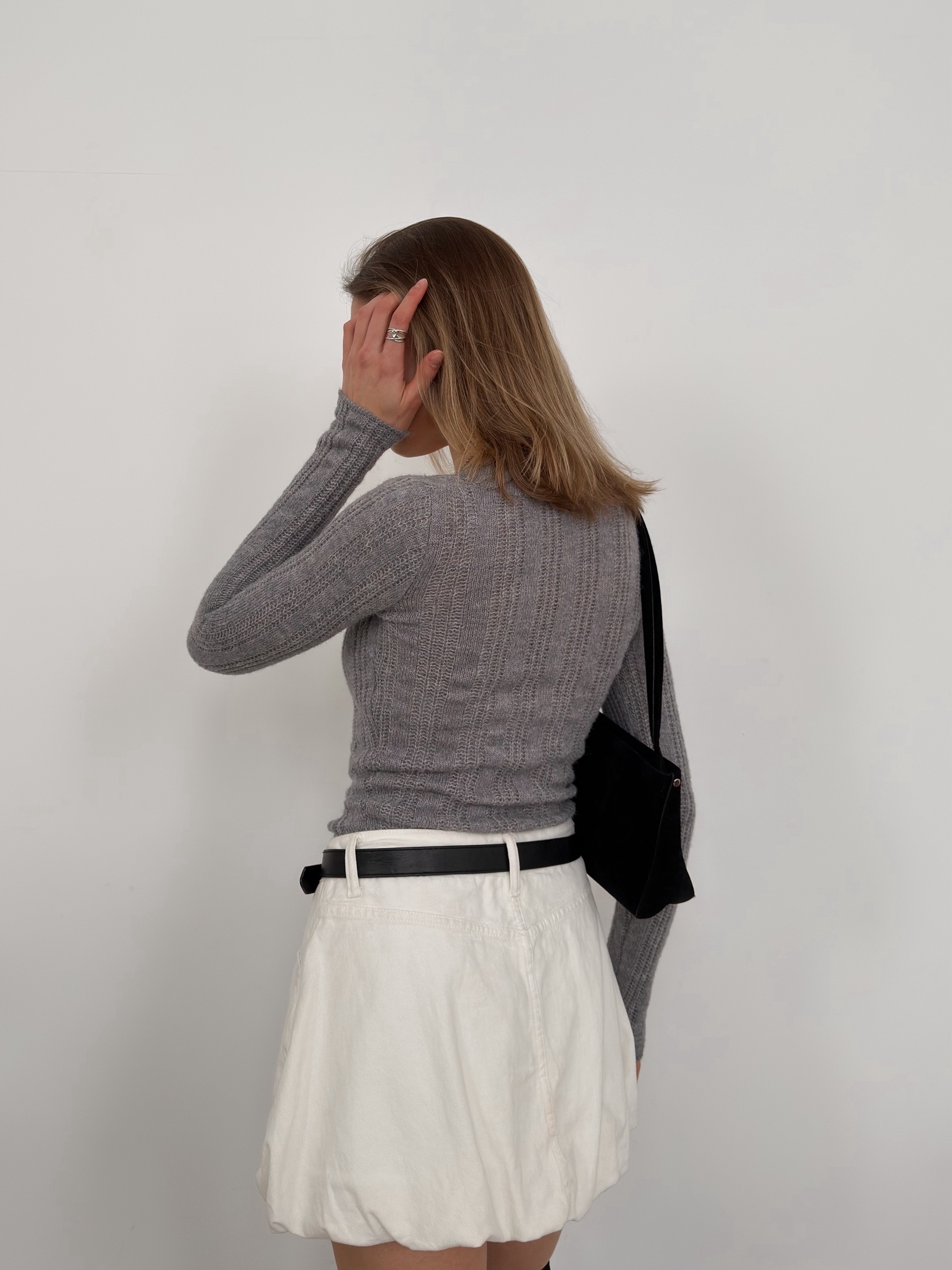 Джемпер 9317 узор вырез пуговки